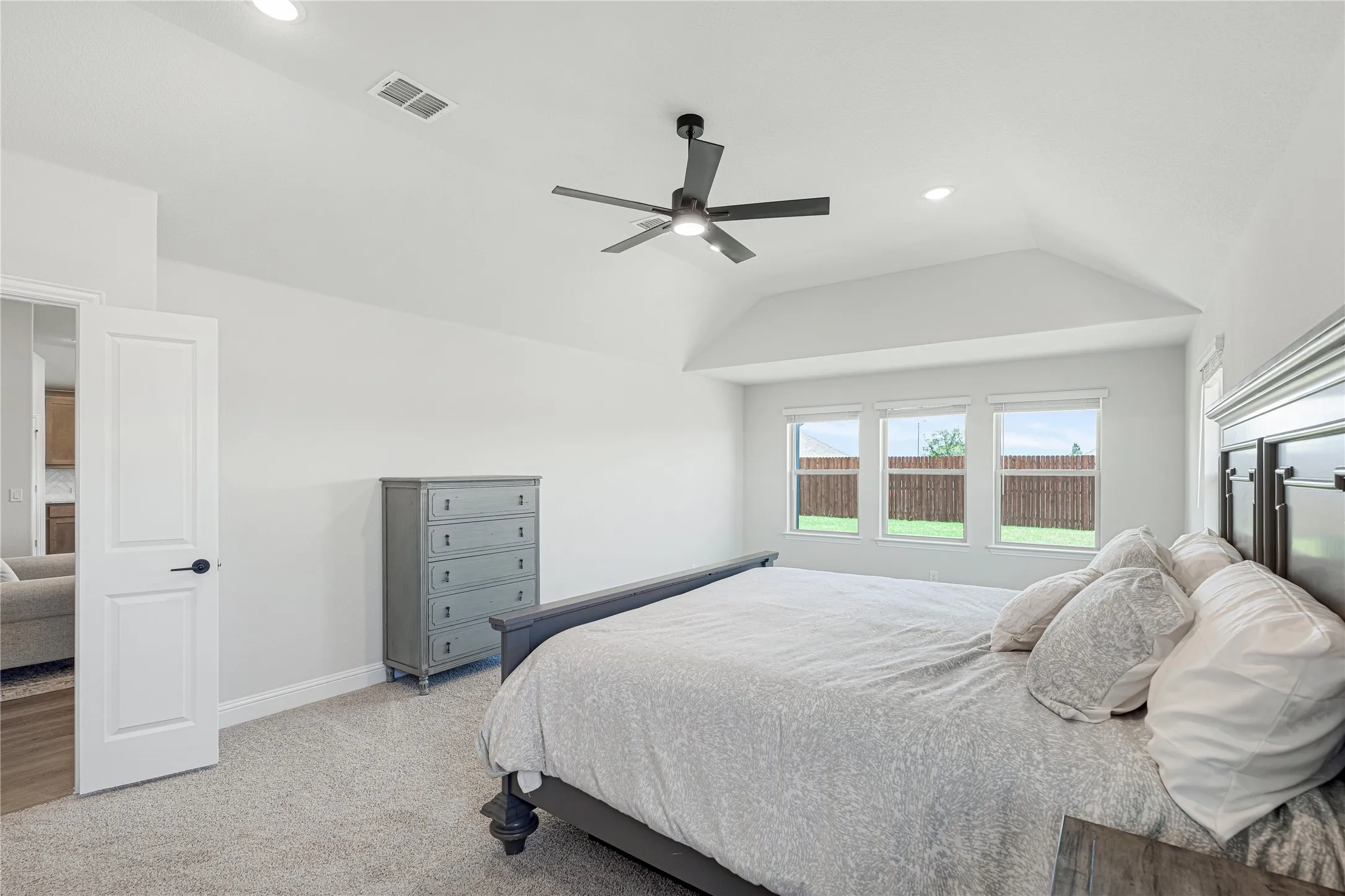 Single Family Residence For Sale in Hood County , 420 Carnero Drive, Granbury, Texas 76048, 3 Bedroom, 2 Bathroom, 2 Garage spaces, 2,314 Sqft, built in 2026, New Construction - Incomplete, mls#21245459, Real Estate Agent in Granbury, Homes For Sale in Hood county, Homes For Sale in Granbury, Realtor in Granbury Texas, Real Estate Brokerage Independent Realty Texas, Luminita Cordes Realtor