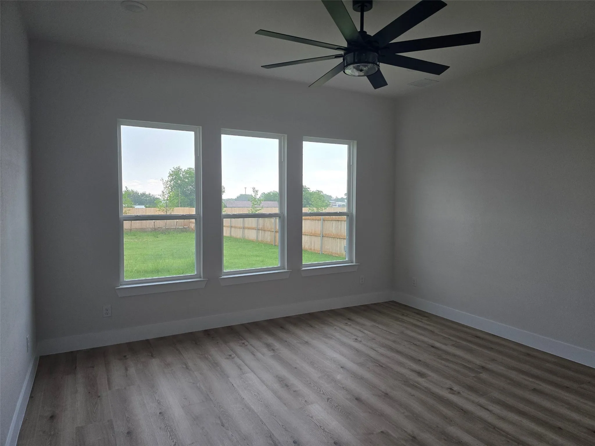 Single Family Residence For Sale in Parker County , 808 N Avenue E, Springtown, Texas 76082, 4 Bedroom, 2 Bathroom, 2 Garage spaces, 2,005 Sqft, built in 2026, mls#21245398, Real Estate Agent in Springtown, Homes For Sale in Parker county, Homes For Sale in Springtown, Realtor in Springtown Texas, Real Estate Brokerage Independent Realty Texas, Luminita Cordes Realtor