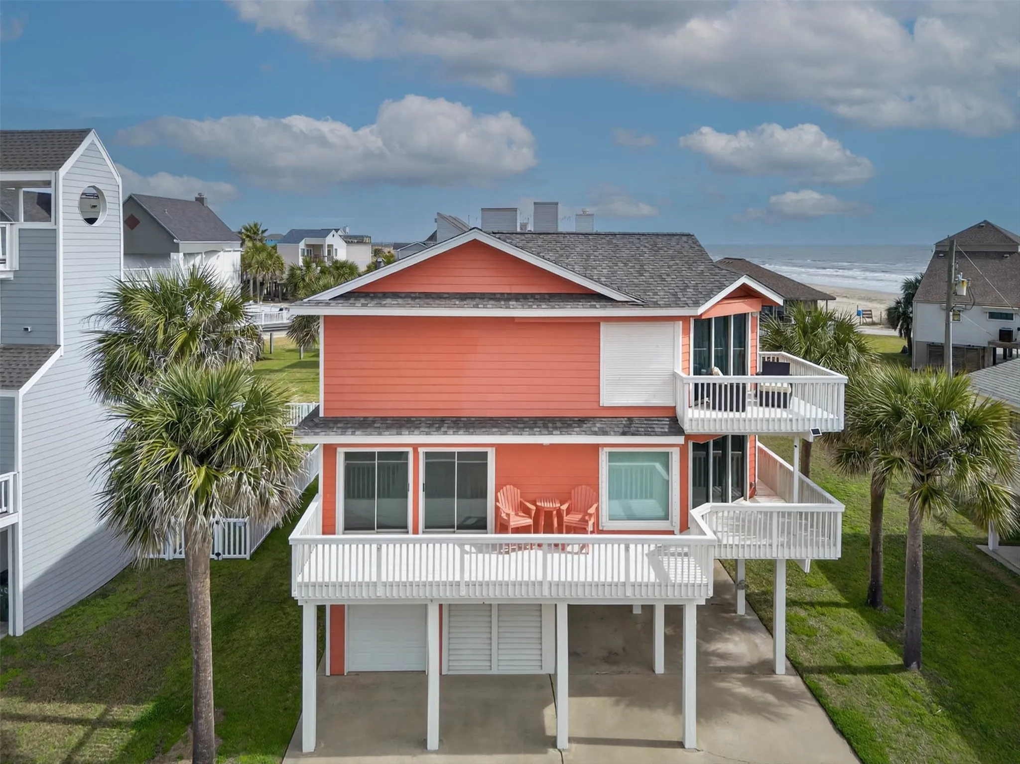 Single Family Residence For Sale in Galveston County , 4214 Ghost Crab Lane, Galveston, Texas 77554, 3 Bedroom, 3 Bathroom, 1 Garage spaces, 1,695 Sqft, built in 1983, mls#21210071, Real Estate Agent in Galveston, Homes For Sale in Galveston county, Homes For Sale in Galveston, Realtor in Galveston Texas, Real Estate Brokerage Independent Realty Texas, Luminita Cordes Realtor