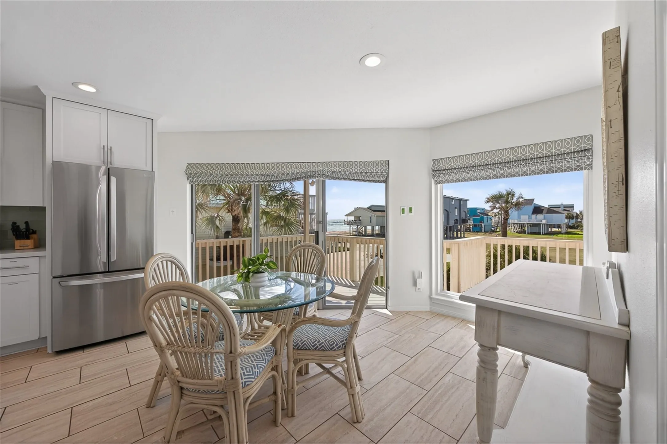 Eat-in kitchen with ocean views