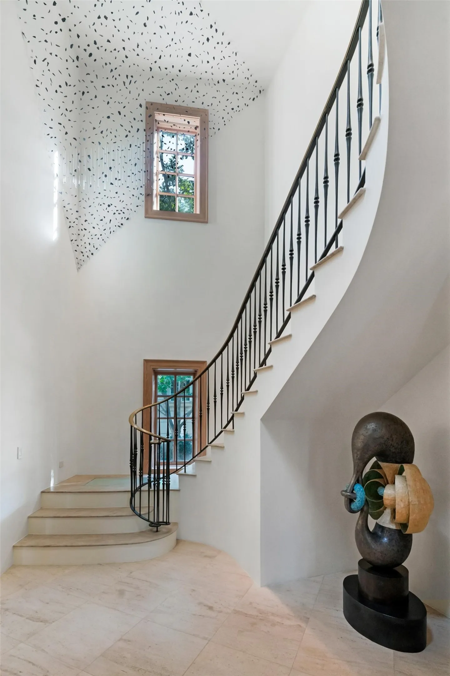 Single Family Residence For Sale in Dallas County , 3901 Turtle Creek Boulevard 7, Dallas, Texas 75219, 3 Bedroom, 6 Bathroom, 2 Garage spaces, 6,792 Sqft, built in 1997, Preowned, mls#21232424, Real Estate Agent in Dallas, Homes For Sale in Dallas county, Homes For Sale in Dallas, Realtor in Dallas Texas, Real Estate Brokerage Independent Realty Texas, Luminita Cordes Realtor