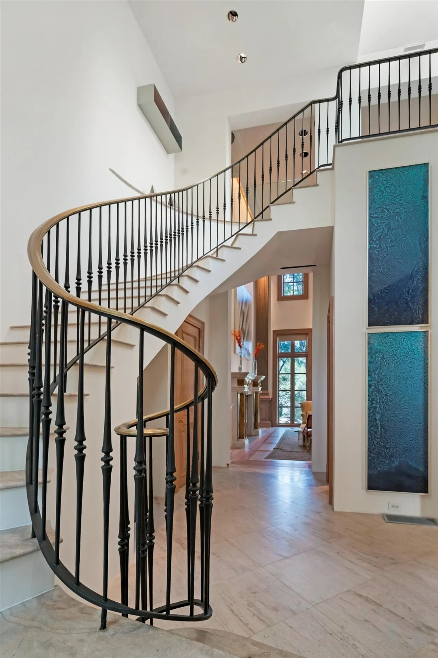 Single Family Residence For Sale in Dallas County , 3901 Turtle Creek Boulevard 7, Dallas, Texas 75219, 3 Bedroom, 6 Bathroom, 2 Garage spaces, 6,792 Sqft, built in 1997, Preowned, mls#21232424, Real Estate Agent in Dallas, Homes For Sale in Dallas county, Homes For Sale in Dallas, Realtor in Dallas Texas, Real Estate Brokerage Independent Realty Texas, Luminita Cordes Realtor