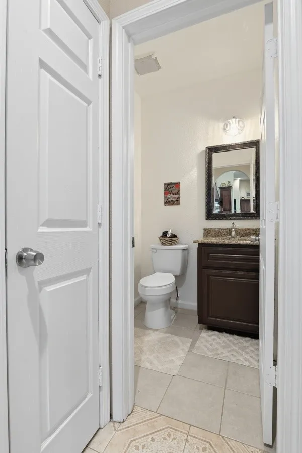 Single Family Residence For Sale in Denton County , 25452 Williams Drive, Justin, Texas 76247, 4 Bedroom, 3 Bathroom, 2 Garage spaces, 2,349 Sqft, built in 2014, Preowned, mls#21244088, Real Estate Agent in Justin, Homes For Sale in Denton county, Homes For Sale in Justin, Realtor in Justin Texas, Real Estate Brokerage Independent Realty Texas, Luminita Cordes Realtor