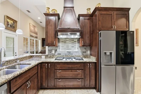 Single Family Residence For Sale in Denton County , 25452 Williams Drive, Justin, Texas 76247, 4 Bedroom, 3 Bathroom, 2 Garage spaces, 2,349 Sqft, built in 2014, Preowned, mls#21244088, Real Estate Agent in Justin, Homes For Sale in Denton county, Homes For Sale in Justin, Realtor in Justin Texas, Real Estate Brokerage Independent Realty Texas, Luminita Cordes Realtor