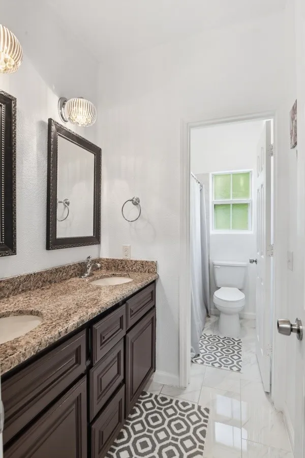 Single Family Residence For Sale in Denton County , 25452 Williams Drive, Justin, Texas 76247, 4 Bedroom, 3 Bathroom, 2 Garage spaces, 2,349 Sqft, built in 2014, Preowned, mls#21244088, Real Estate Agent in Justin, Homes For Sale in Denton county, Homes For Sale in Justin, Realtor in Justin Texas, Real Estate Brokerage Independent Realty Texas, Luminita Cordes Realtor