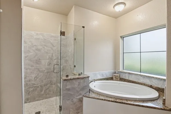 Single Family Residence For Sale in Denton County , 25452 Williams Drive, Justin, Texas 76247, 4 Bedroom, 3 Bathroom, 2 Garage spaces, 2,349 Sqft, built in 2014, Preowned, mls#21244088, Real Estate Agent in Justin, Homes For Sale in Denton county, Homes For Sale in Justin, Realtor in Justin Texas, Real Estate Brokerage Independent Realty Texas, Luminita Cordes Realtor