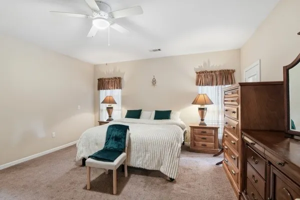 Single Family Residence For Sale in Denton County , 25452 Williams Drive, Justin, Texas 76247, 4 Bedroom, 3 Bathroom, 2 Garage spaces, 2,349 Sqft, built in 2014, Preowned, mls#21244088, Real Estate Agent in Justin, Homes For Sale in Denton county, Homes For Sale in Justin, Realtor in Justin Texas, Real Estate Brokerage Independent Realty Texas, Luminita Cordes Realtor