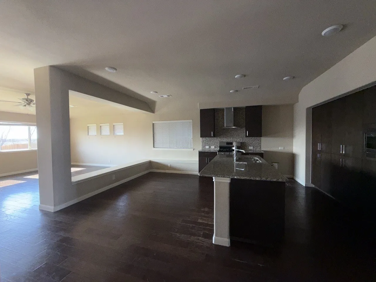 Single Family Residence For Sale in Kaufman County , 3315 Slate Drive, Forney, Texas 75126, 4 Bedroom, 2 Bathroom, 2 Garage spaces, 2,170 Sqft, built in 2018, Preowned, mls#21241330, Real Estate Agent in Forney, Homes For Sale in Kaufman county, Homes For Sale in Forney, Realtor in Forney Texas, Real Estate Brokerage Independent Realty Texas, Luminita Cordes Realtor