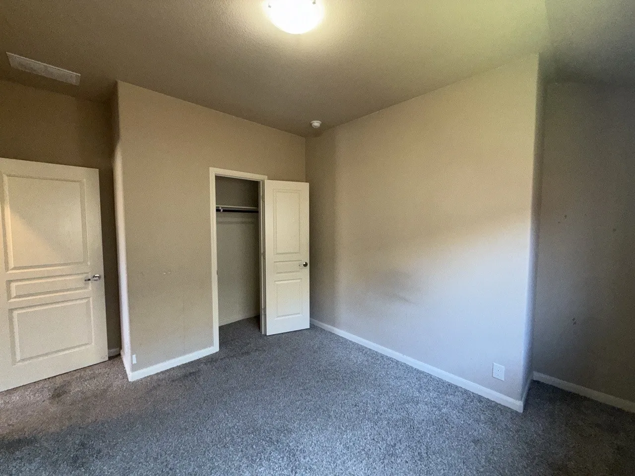 Single Family Residence For Sale in Kaufman County , 3315 Slate Drive, Forney, Texas 75126, 4 Bedroom, 2 Bathroom, 2 Garage spaces, 2,170 Sqft, built in 2018, Preowned, mls#21241330, Real Estate Agent in Forney, Homes For Sale in Kaufman county, Homes For Sale in Forney, Realtor in Forney Texas, Real Estate Brokerage Independent Realty Texas, Luminita Cordes Realtor