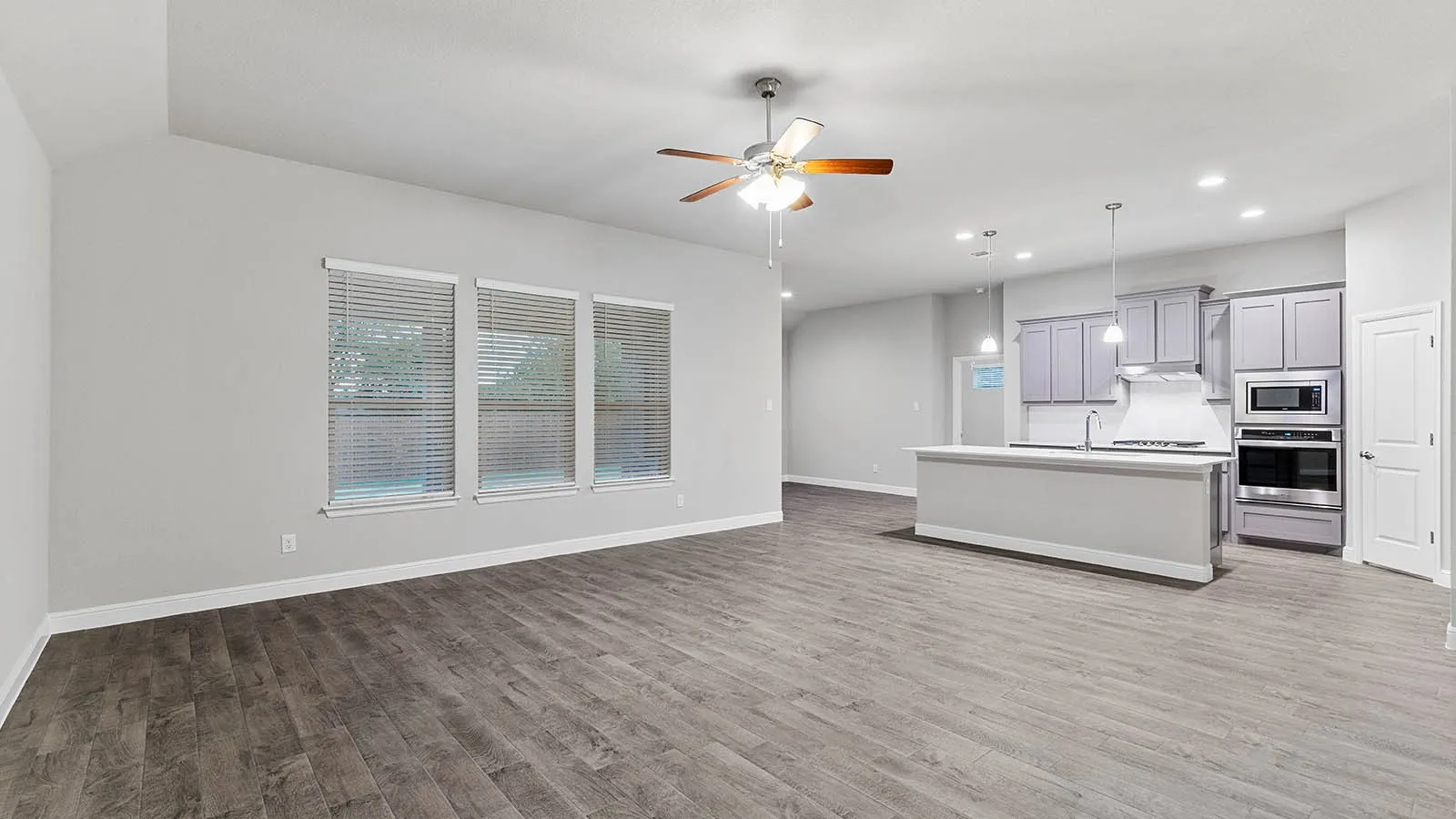 Single Family Residence For Sale in Ellis County , 3275 GRAYTON Street, Grand Prairie, Texas 76065, 4 Bedroom, 4 Bathroom, 3 Garage spaces, 2,818 Sqft, built in 2026, New Construction - Incomplete, mls#21244999, Real Estate Agent in Grand Prairie, Homes For Sale in Ellis county, Homes For Sale in Grand Prairie, Realtor in Grand Prairie Texas, Real Estate Brokerage Independent Realty Texas, Luminita Cordes Realtor