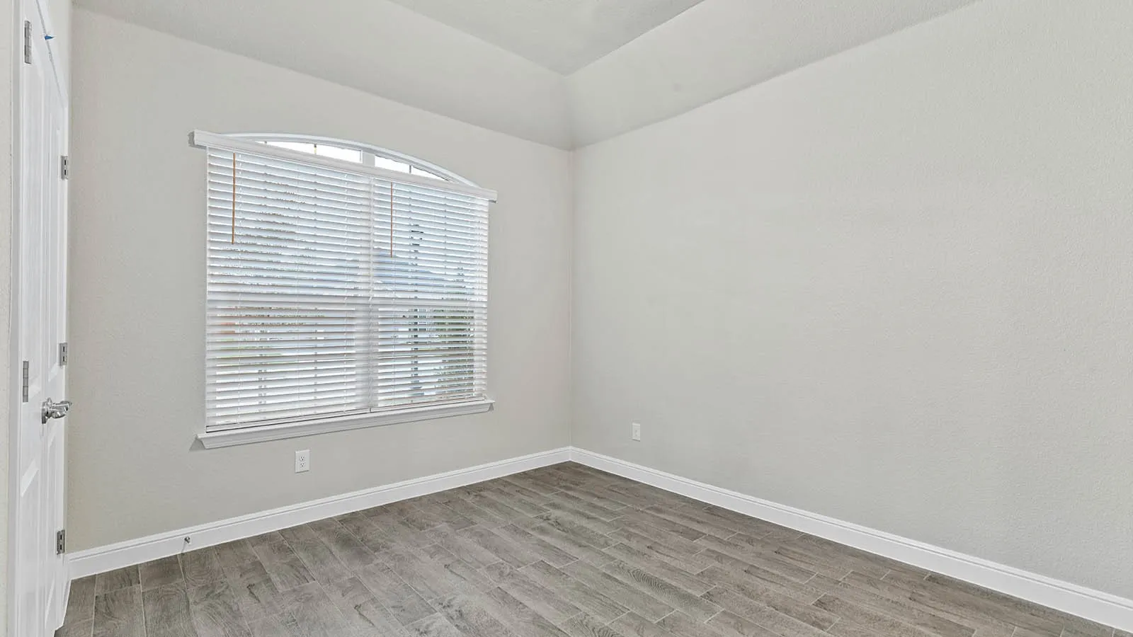 Single Family Residence For Sale in Ellis County , 3275 GRAYTON Street, Grand Prairie, Texas 76065, 4 Bedroom, 4 Bathroom, 3 Garage spaces, 2,818 Sqft, built in 2026, New Construction - Incomplete, mls#21244999, Real Estate Agent in Grand Prairie, Homes For Sale in Ellis county, Homes For Sale in Grand Prairie, Realtor in Grand Prairie Texas, Real Estate Brokerage Independent Realty Texas, Luminita Cordes Realtor