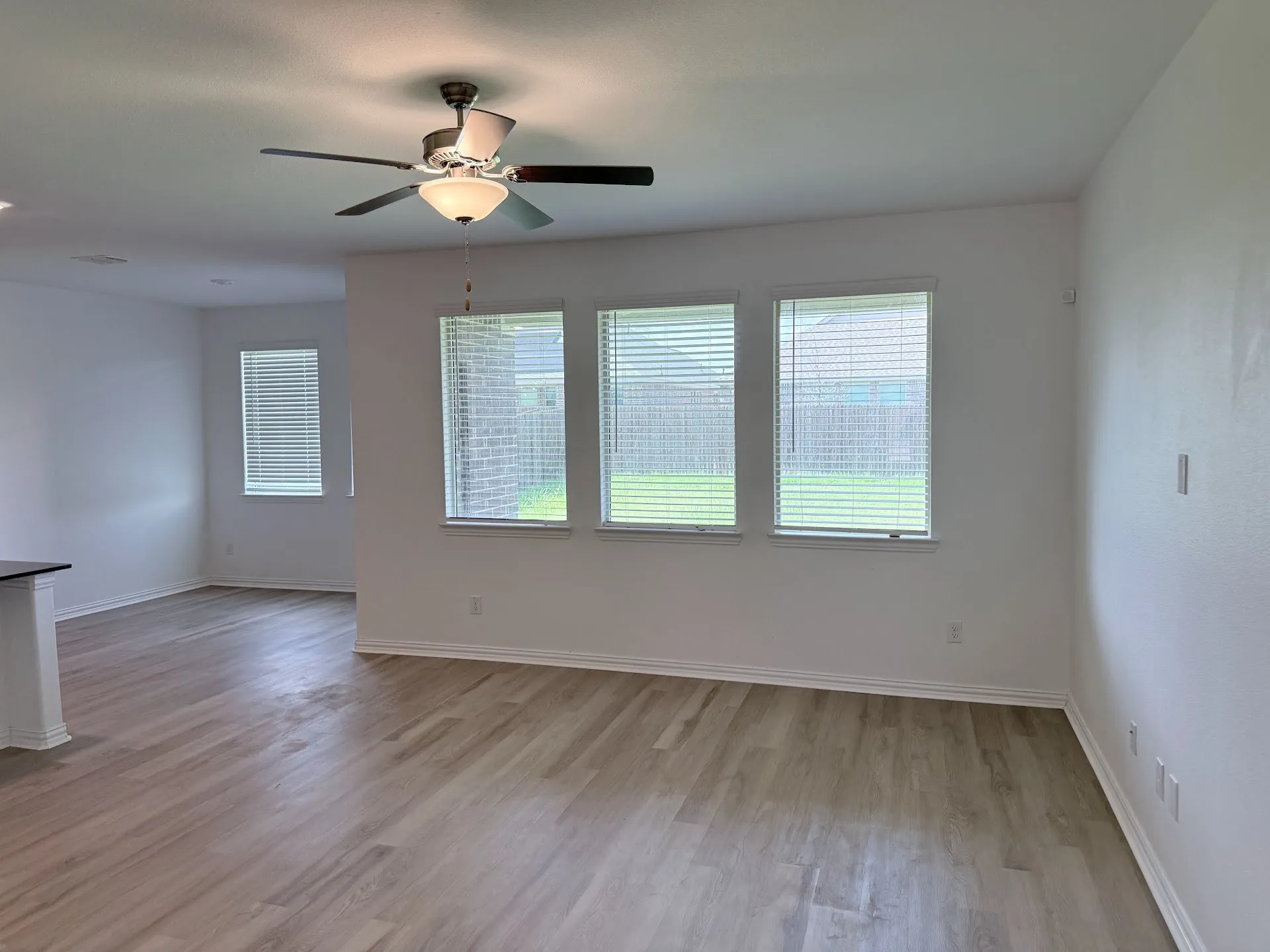Single Family Residence For Rent in Denton County , 1833 Lake Grove Drive, Little Elm, Texas 75068, 3 Bedroom, 2 Bathroom, 2 Garage spaces, 1,602 Sqft, built in 2022, mls#21243316, Real Estate Agent in Little Elm, Homes For Rent in Denton county, Homes For Rent in Little Elm, Realtor in Little Elm Texas, Real Estate Brokerage Independent Realty Texas, Luminita Cordes Realtor
