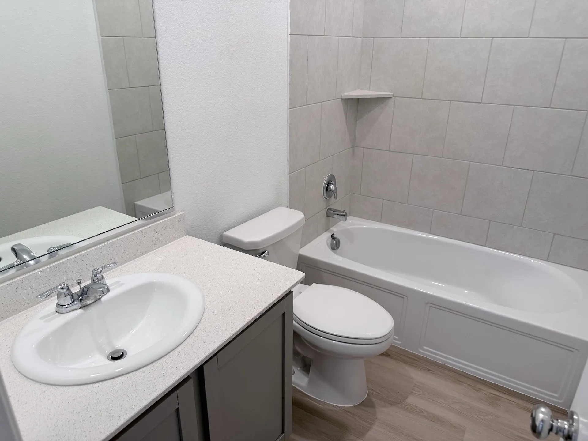 Single Family Residence For Rent in Denton County , 1833 Lake Grove Drive, Little Elm, Texas 75068, 3 Bedroom, 2 Bathroom, 2 Garage spaces, 1,602 Sqft, built in 2022, mls#21243316, Real Estate Agent in Little Elm, Homes For Rent in Denton county, Homes For Rent in Little Elm, Realtor in Little Elm Texas, Real Estate Brokerage Independent Realty Texas, Luminita Cordes Realtor
