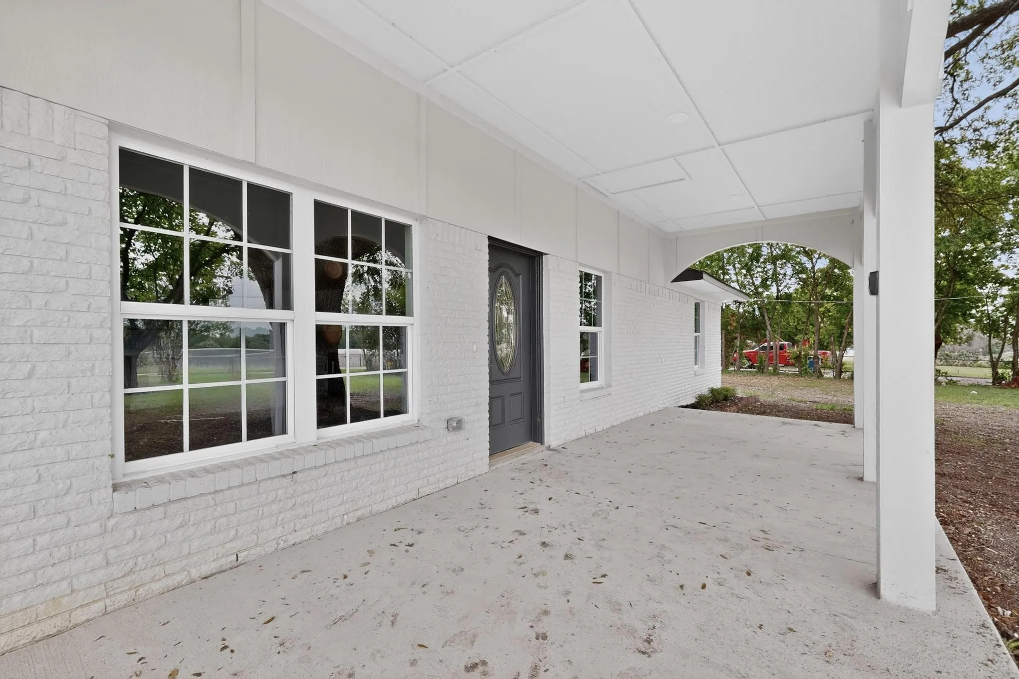 Single Family Residence For Sale in Kaufman County , 6060 County Road 166, Kaufman, Texas 75142, 5 Bedroom, 3 Bathroom, Garage spaces, 2,160 Sqft, built in 1990, Preowned, mls#21245640, Real Estate Agent in Kaufman, Homes For Sale in Kaufman county, Homes For Sale in Kaufman, Realtor in Kaufman Texas, Real Estate Brokerage Independent Realty Texas, Luminita Cordes Realtor