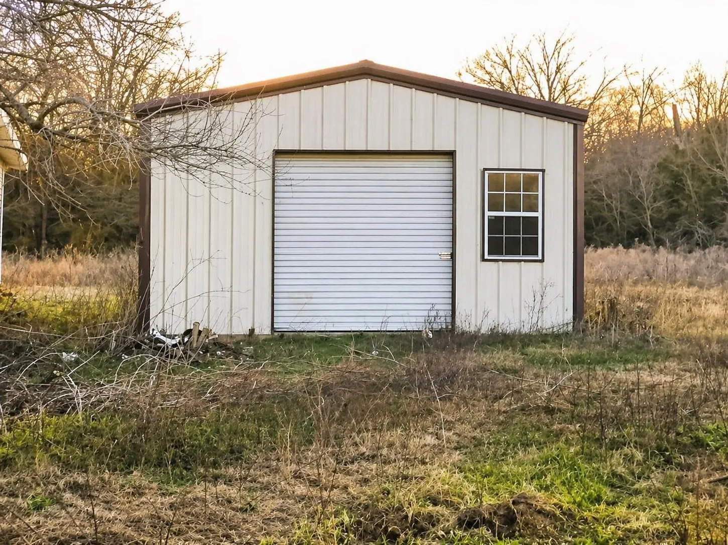 Single Family Residence For Sale in Limestone County , 6960 FM 937, Thornton, Texas 76687, 3 Bedroom, 2 Bathroom, Garage spaces, 2,190 Sqft, built in 2001, mls#21245644, Real Estate Agent in Thornton, Homes For Sale in Limestone county, Homes For Sale in Thornton, Realtor in Thornton Texas, Real Estate Brokerage Independent Realty Texas, Luminita Cordes Realtor