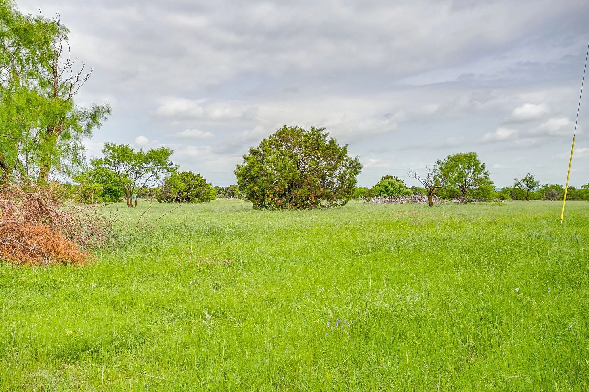 Single Family Residence For Sale in Palo Pinto County , 13450 SH 254, Graford, Texas 76449, 3 Bedroom, 2 Bathroom, Garage spaces, 3,115 Sqft, built in 2004, Preowned, Price $935,000, mls#21245221, Real Estate Agent in Graford, Homes For Sale in Palo Pinto county, Homes For Sale in Graford, Realtor in Graford Texas, Real Estate Brokerage Independent Realty Texas, Luminita Cordes Realtor