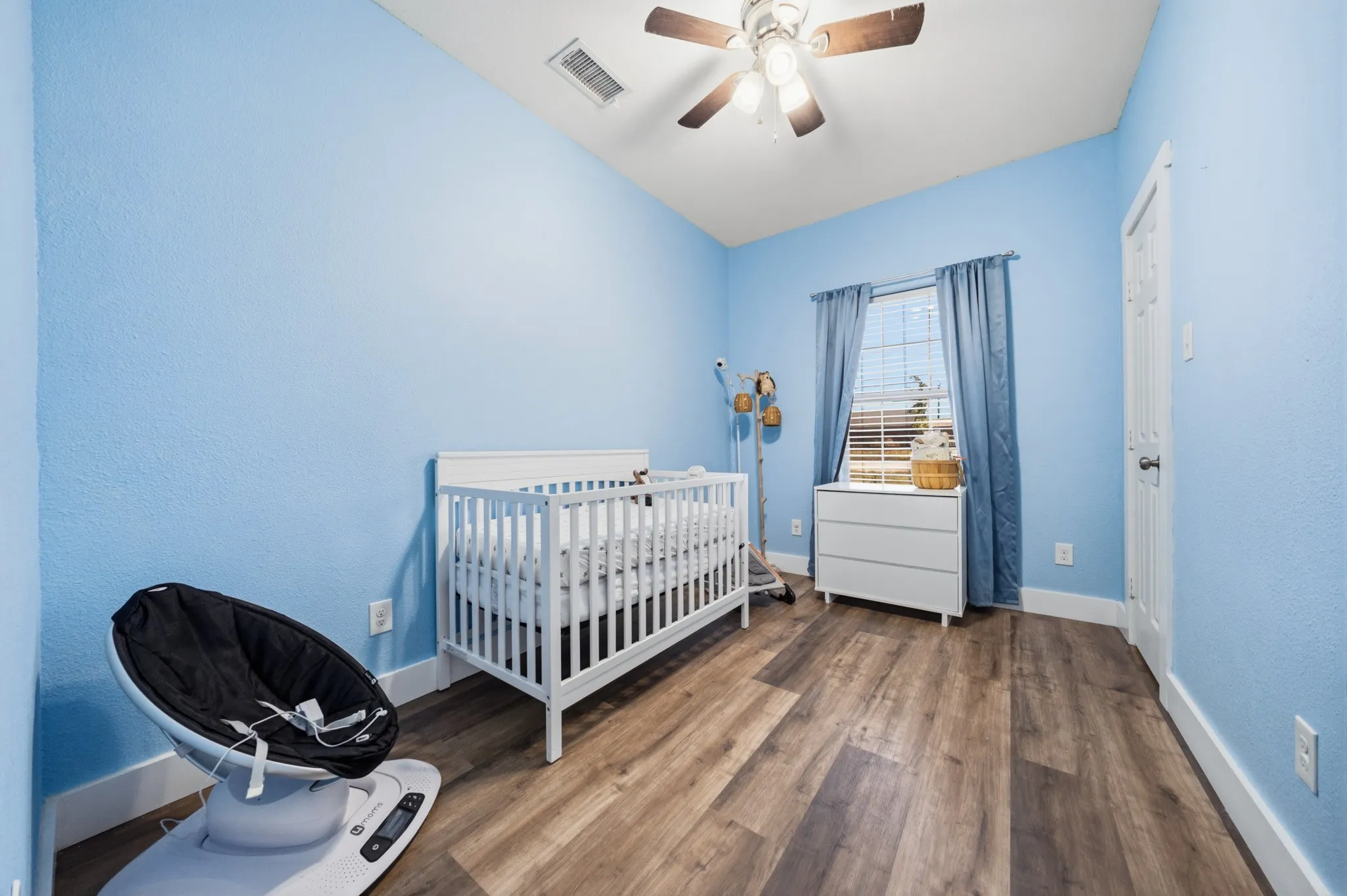 Single Family Residence For Sale in Hill County , 106 Moore Street, Itasca, Texas 76055, 3 Bedroom, 2 Bathroom, Garage spaces, 1,215 Sqft, built in 2020, Preowned, mls#21244751, Real Estate Agent in Itasca, Homes For Sale in Hill county, Homes For Sale in Itasca, Realtor in Itasca Texas, Real Estate Brokerage Independent Realty Texas, Luminita Cordes Realtor