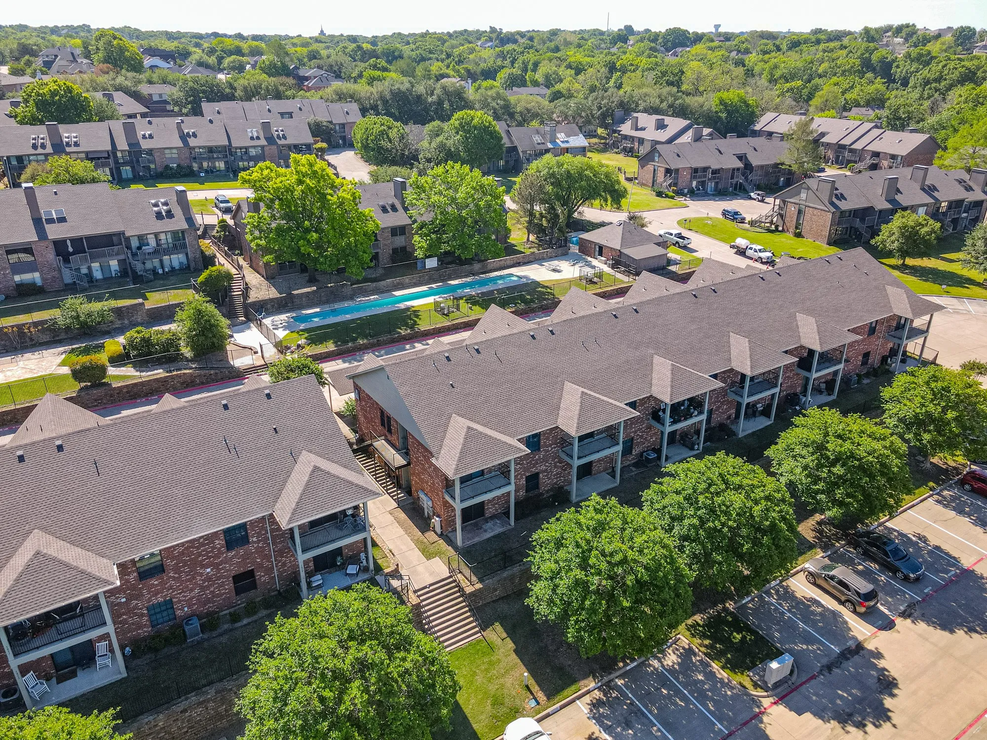 Condominium For Sale in Rockwall County , 1871 Signal Ridge Place, Rockwall, Texas 75032, 2 Bedrooms, 2 Bathrooms, Garage spaces, 1,405 Sqft, built in 2006, Preowned, Price $305,000, mls#21245675, Real Estate Agent in Rockwall, Homes For Sale in Rockwall county, Homes For Sale in Rockwall, Realtor in Rockwall Texas, Real Estate Brokerage Independent Realty Texas, Luminita Cordes Realtor