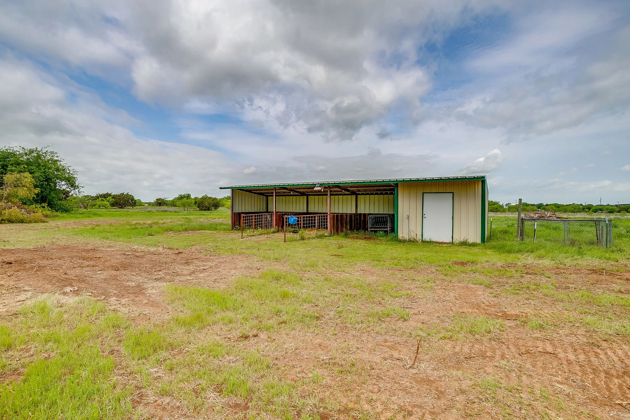 Ranch For Sale in Palo Pinto County , 13450 SH 254, Graford, Texas 76449, 0, 0, Garage spaces, 0 Sqft, built in 2004, mls#21245683, Real Estate Agent in Graford, Homes For Sale in Palo Pinto county, Homes For Sale in Graford, Realtor in Graford Texas, Real Estate Brokerage Independent Realty Texas, Luminita Cordes Realtor