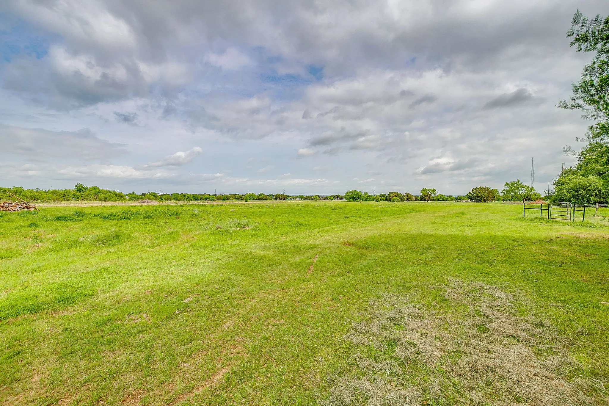 Ranch For Sale in Palo Pinto County , 13450 SH 254, Graford, Texas 76449, 0, 0, Garage spaces, 0 Sqft, built in 2004, mls#21245683, Real Estate Agent in Graford, Homes For Sale in Palo Pinto county, Homes For Sale in Graford, Realtor in Graford Texas, Real Estate Brokerage Independent Realty Texas, Luminita Cordes Realtor