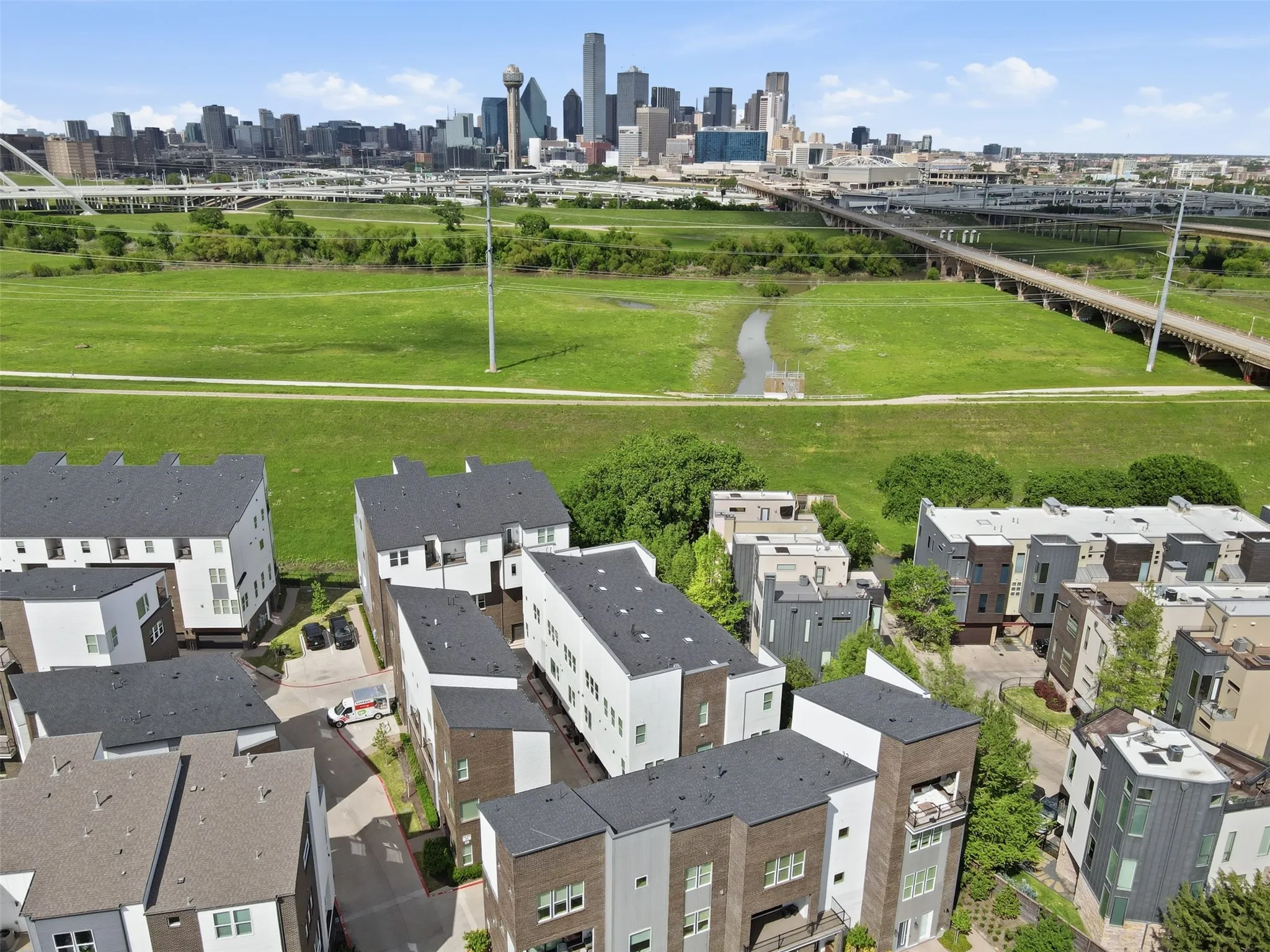 Downtown Dallas proximity