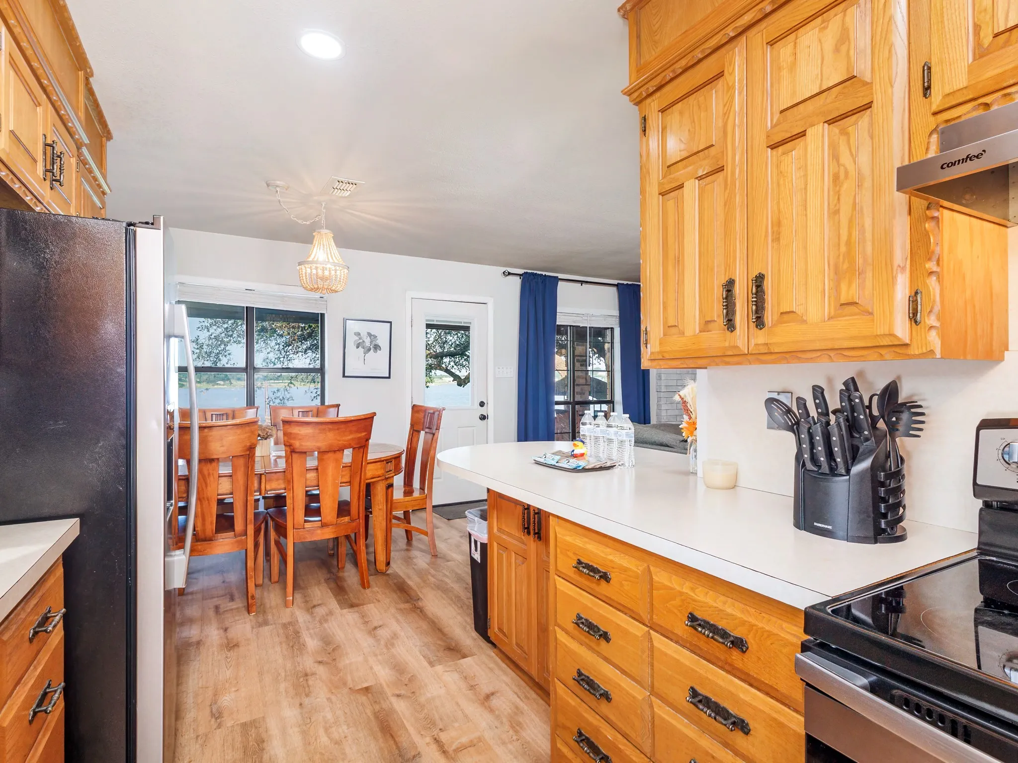 Single Family Residence For Sale in Brown County , 7850 County Road 551, Brownwood, Texas 76801, 3 Bedrooms, 1 Bathroom, 1 Garage spaces, 1,152 Sqft, built in 1992, Price $369,000, mls#21245732, Real Estate Agent in Brownwood, Homes For Sale in Brown county, Homes For Sale in Brownwood, Realtor in Brownwood Texas, Real Estate Brokerage Independent Realty Texas, Luminita Cordes Realtor