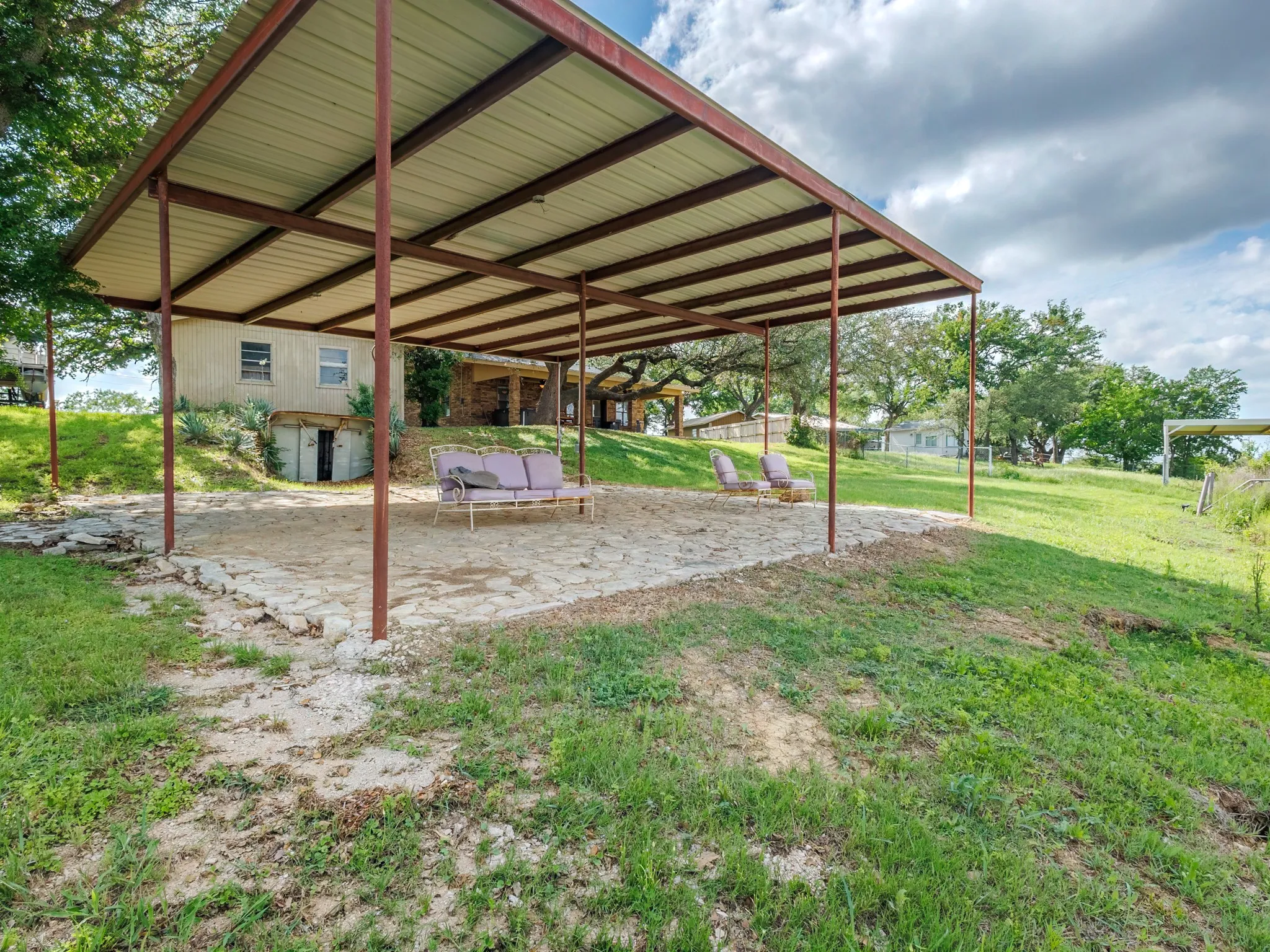 Single Family Residence For Sale in Brown County , 7850 County Road 551, Brownwood, Texas 76801, 3 Bedrooms, 1 Bathroom, 1 Garage spaces, 1,152 Sqft, built in 1992, Price $369,000, mls#21245732, Real Estate Agent in Brownwood, Homes For Sale in Brown county, Homes For Sale in Brownwood, Realtor in Brownwood Texas, Real Estate Brokerage Independent Realty Texas, Luminita Cordes Realtor