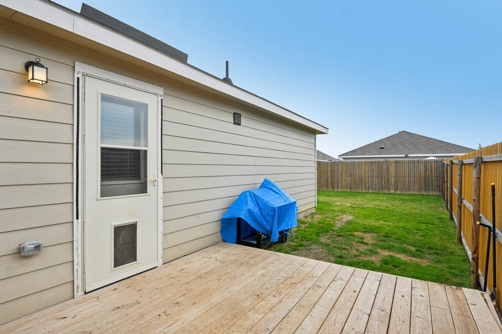 Single Family Residence For Sale in Kaufman County , 3310 Beckwith Way, Crandall, Texas 75114, 3 Bedroom, 2 Bathroom, 2 Garage spaces, 1,266 Sqft, built in 2024, Preowned, mls#21241514, Real Estate Agent in Crandall, Homes For Sale in Kaufman county, Homes For Sale in Crandall, Realtor in Crandall Texas, Real Estate Brokerage Independent Realty Texas, Luminita Cordes Realtor