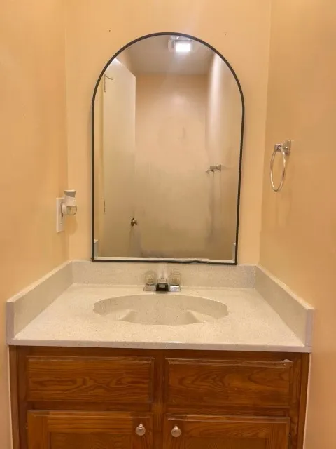Duplex For Rent in Tarrant County , 5719 Red Cactus Court, Arlington, Texas 76017, 2 Bedroom, 2 Bathroom, Garage spaces, 1,252 Sqft, built in 1984, mls#21245855, Real Estate Agent in Arlington, Homes For Rent in Tarrant county, Homes For Rent in Arlington, Realtor in Arlington Texas, Real Estate Brokerage Independent Realty Texas, Luminita Cordes Realtor