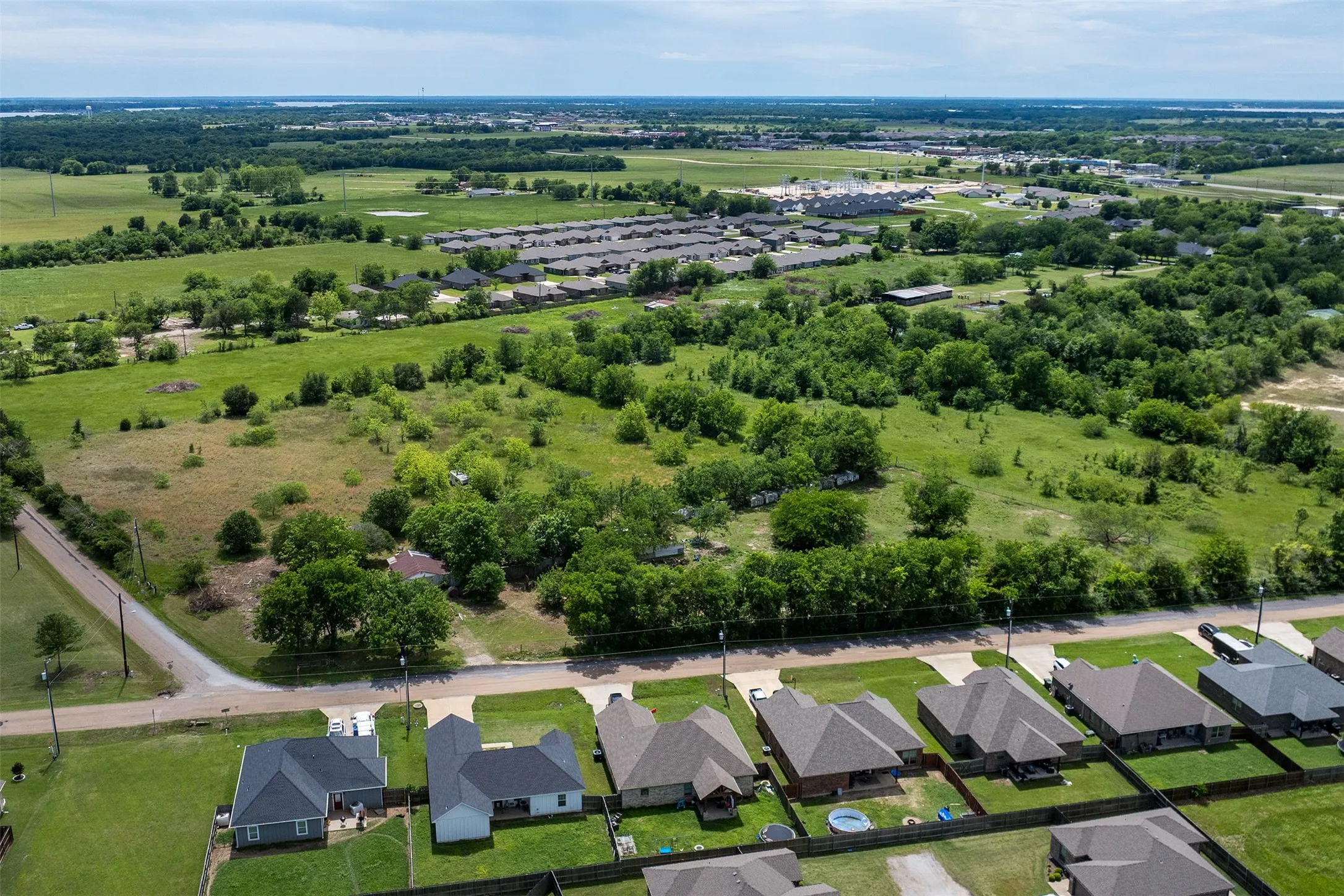 Ranch For Sale in Kaufman County , 520 E Eubank Street, Mabank, Texas 75147, 0, 0, Garage spaces, 0 Sqft, built in 0, mls#21243013, Real Estate Agent in Mabank, Homes For Sale in Kaufman county, Homes For Sale in Mabank, Realtor in Mabank Texas, Real Estate Brokerage Independent Realty Texas, Luminita Cordes Realtor