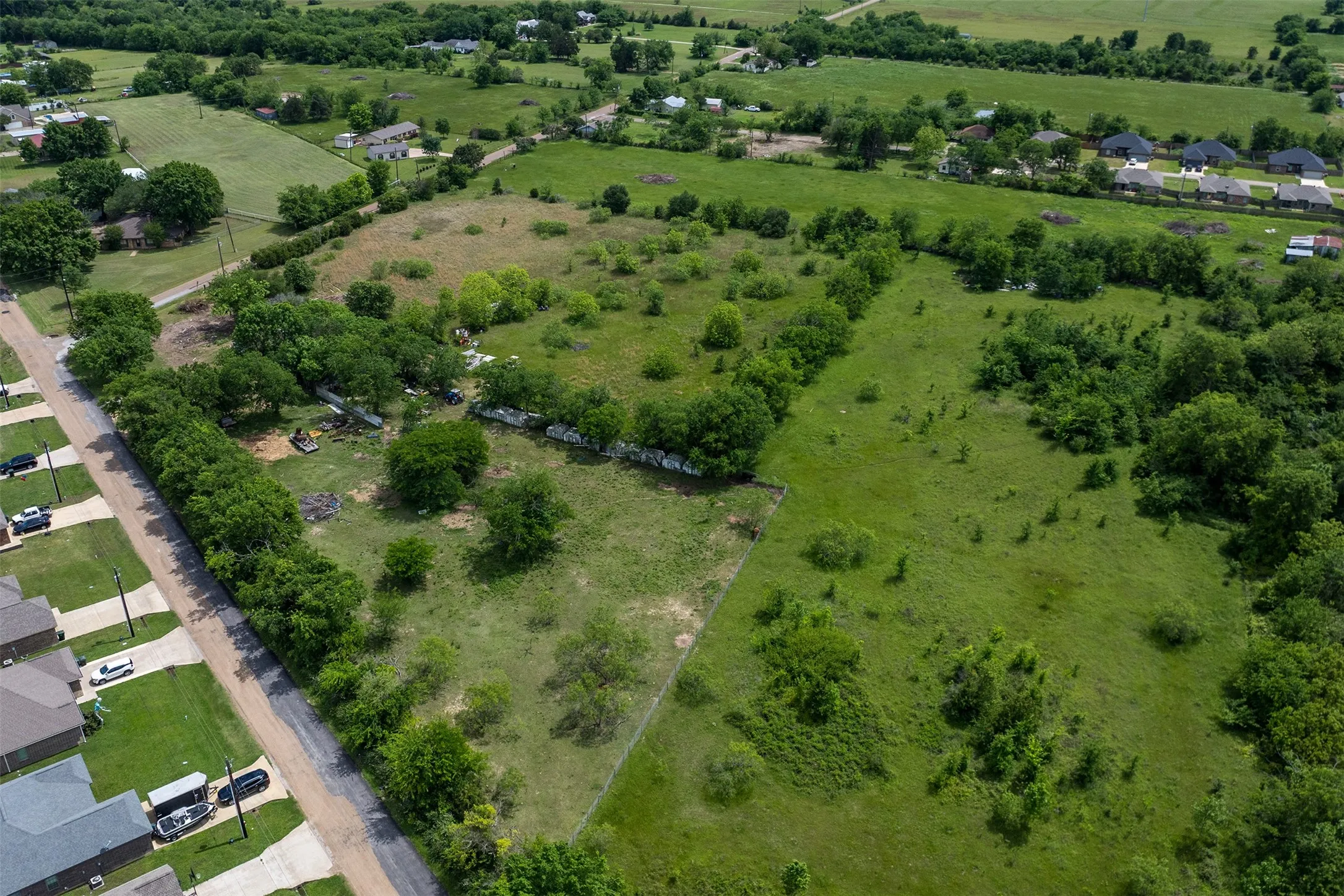 Ranch For Sale in Kaufman County , 520 E Eubank Street, Mabank, Texas 75147, 0, 0, Garage spaces, 0 Sqft, built in 0, mls#21243013, Real Estate Agent in Mabank, Homes For Sale in Kaufman county, Homes For Sale in Mabank, Realtor in Mabank Texas, Real Estate Brokerage Independent Realty Texas, Luminita Cordes Realtor
