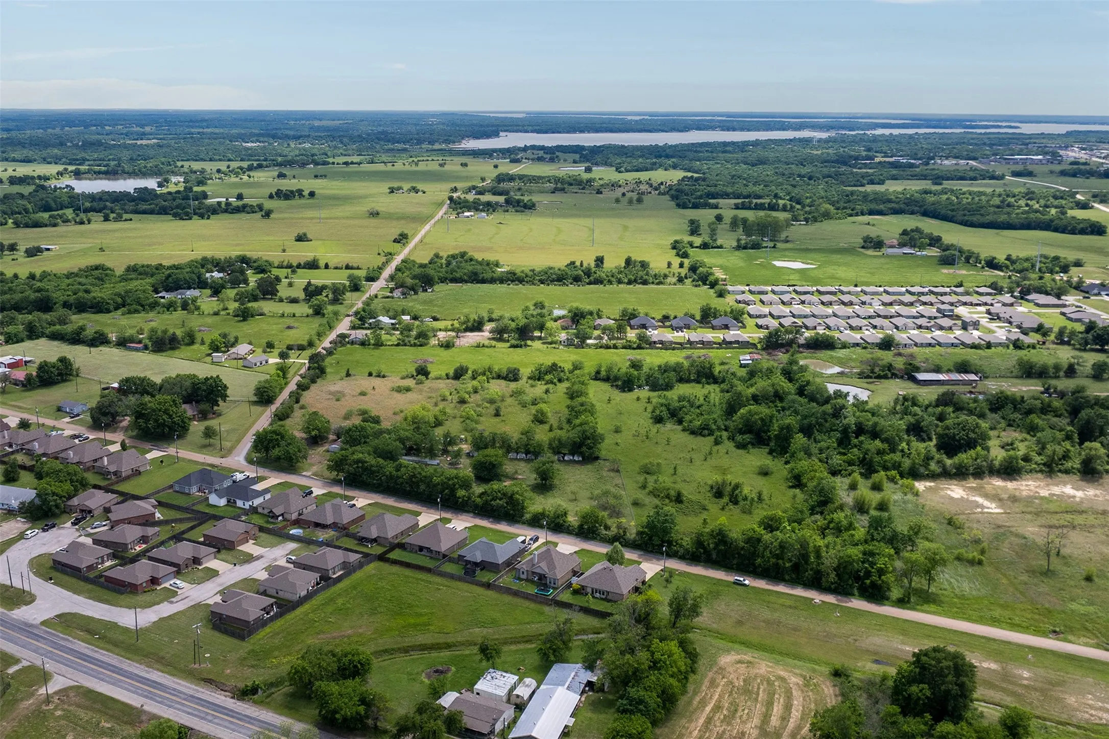 Ranch For Sale in Kaufman County , 520 E Eubank Street, Mabank, Texas 75147, 0, 0, Garage spaces, 0 Sqft, built in 0, mls#21243013, Real Estate Agent in Mabank, Homes For Sale in Kaufman county, Homes For Sale in Mabank, Realtor in Mabank Texas, Real Estate Brokerage Independent Realty Texas, Luminita Cordes Realtor