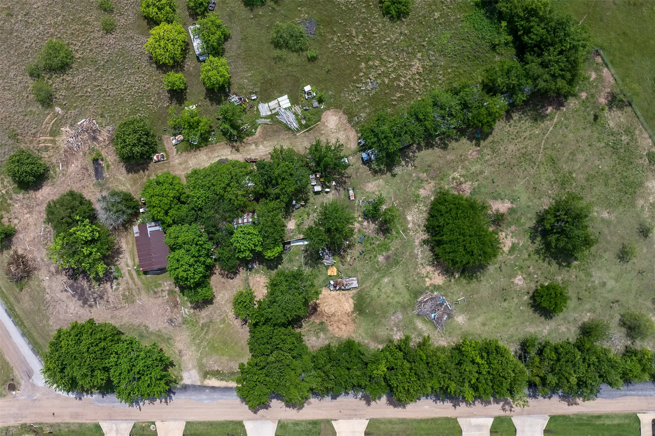Ranch For Sale in Kaufman County , 520 E Eubank Street, Mabank, Texas 75147, 0, 0, Garage spaces, 0 Sqft, built in 0, mls#21243013, Real Estate Agent in Mabank, Homes For Sale in Kaufman county, Homes For Sale in Mabank, Realtor in Mabank Texas, Real Estate Brokerage Independent Realty Texas, Luminita Cordes Realtor