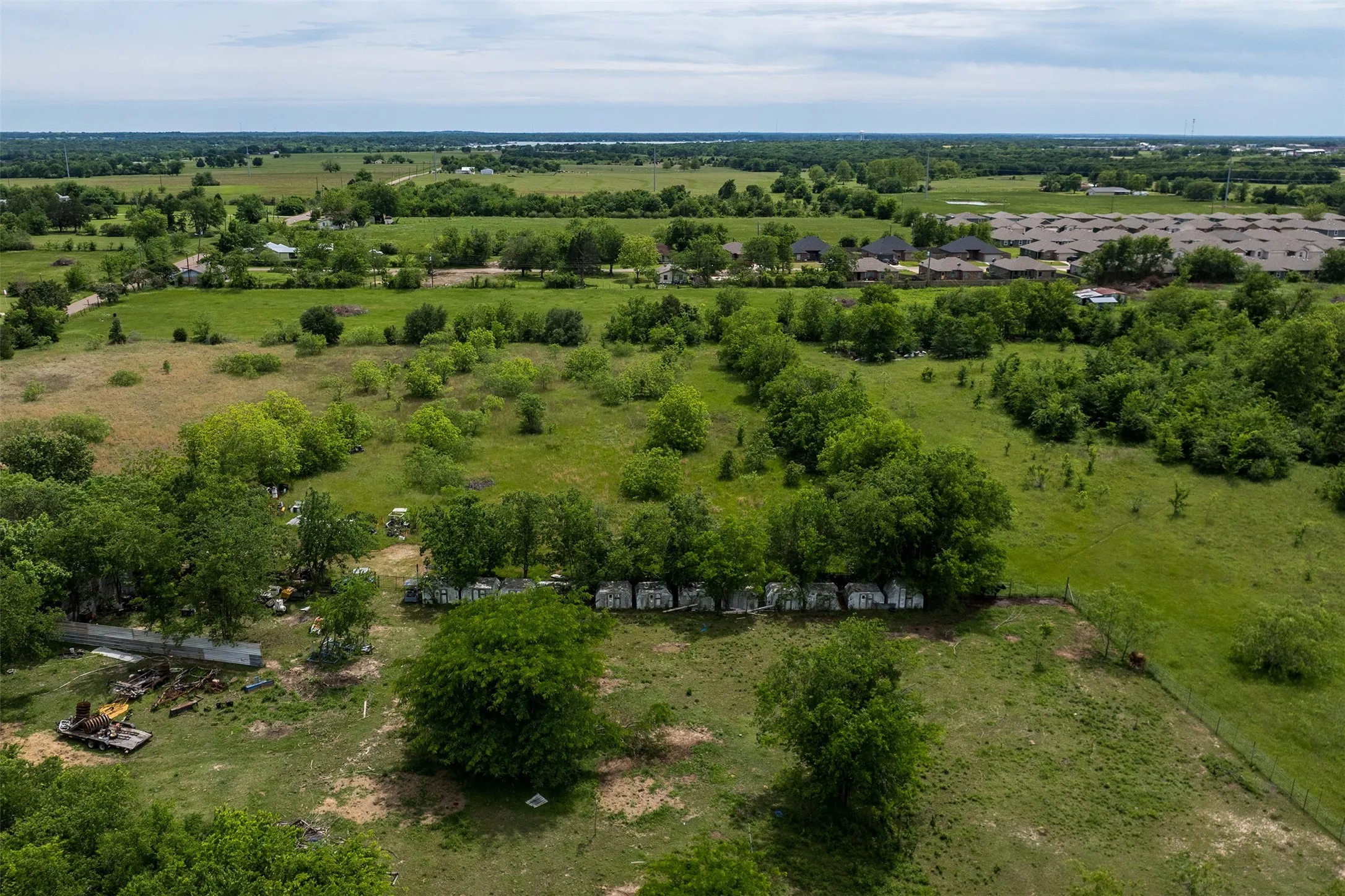 Ranch For Sale in Kaufman County , 520 E Eubank Street, Mabank, Texas 75147, 0, 0, Garage spaces, 0 Sqft, built in 0, mls#21243013, Real Estate Agent in Mabank, Homes For Sale in Kaufman county, Homes For Sale in Mabank, Realtor in Mabank Texas, Real Estate Brokerage Independent Realty Texas, Luminita Cordes Realtor