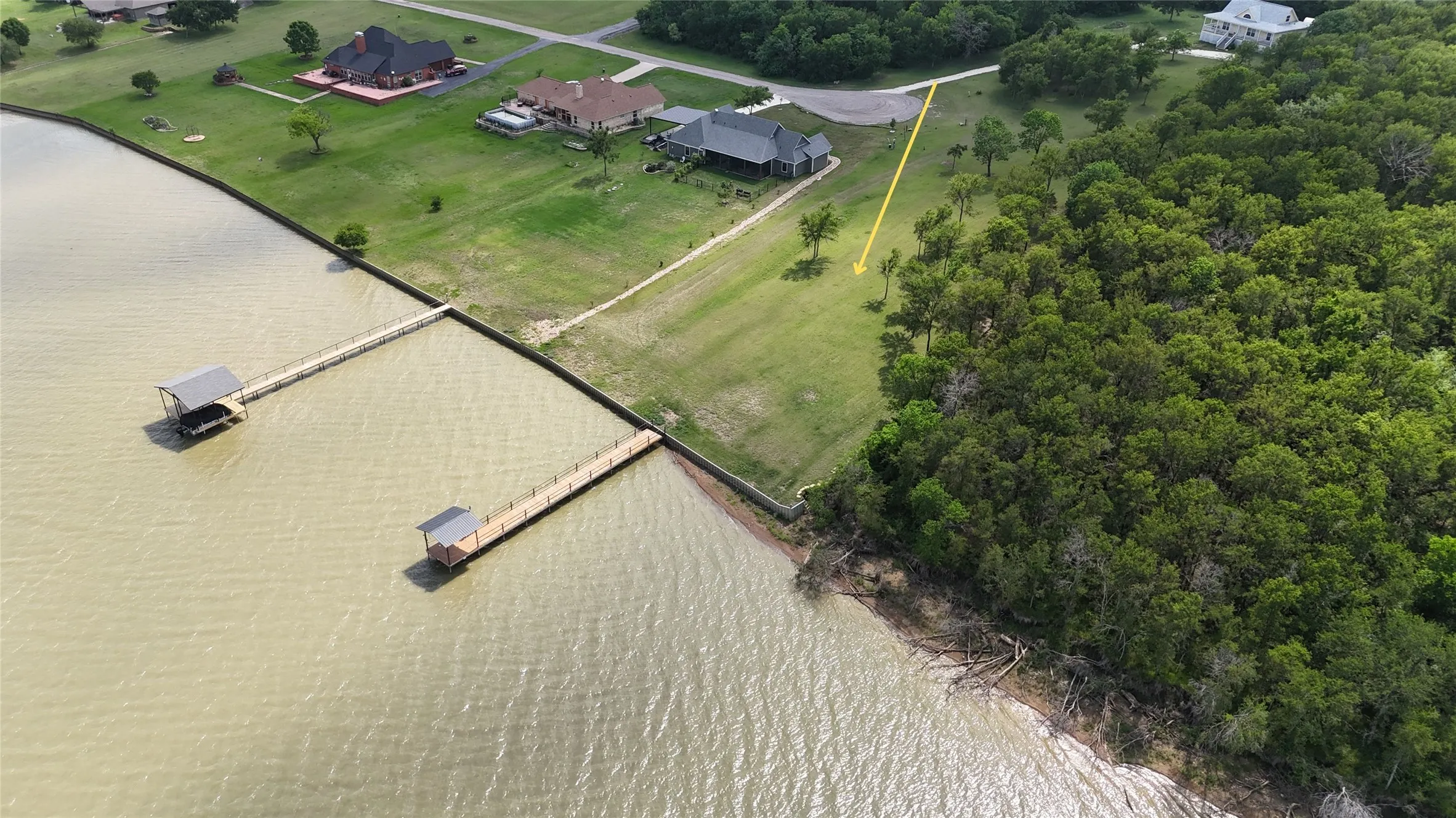 Unimproved Land For Sale in Navarro County , 401 Meandering Way, Corsicana, Texas 75109, 0, 0, Garage spaces, 0 Sqft, built in 0, mls#21241888, Real Estate Agent in Corsicana, Homes For Sale in Navarro county, Homes For Sale in Corsicana, Realtor in Corsicana Texas, Real Estate Brokerage Independent Realty Texas, Luminita Cordes Realtor