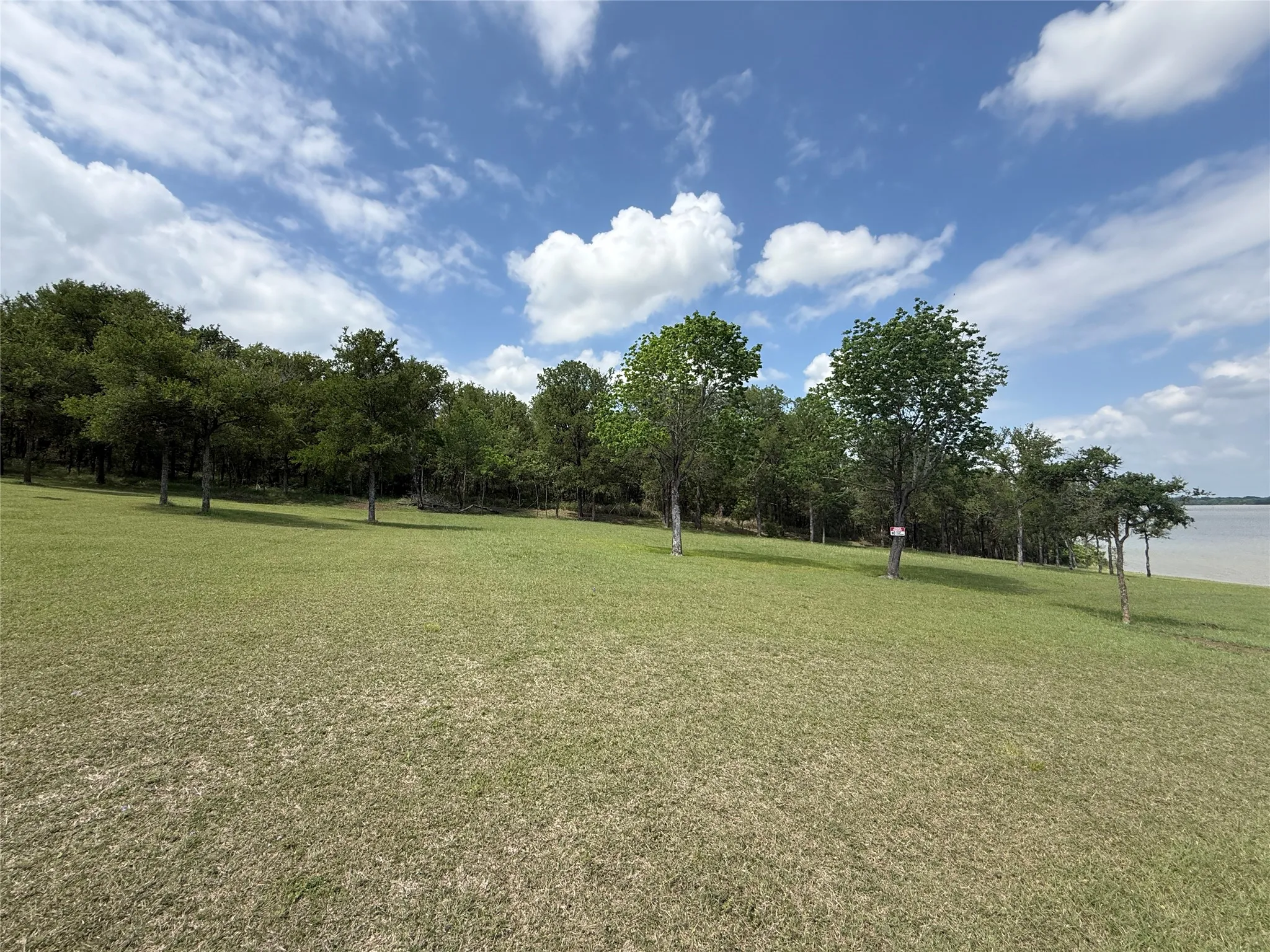 Unimproved Land For Sale in Navarro County , 401 Meandering Way, Corsicana, Texas 75109, 0, 0, Garage spaces, 0 Sqft, built in 0, mls#21241888, Real Estate Agent in Corsicana, Homes For Sale in Navarro county, Homes For Sale in Corsicana, Realtor in Corsicana Texas, Real Estate Brokerage Independent Realty Texas, Luminita Cordes Realtor