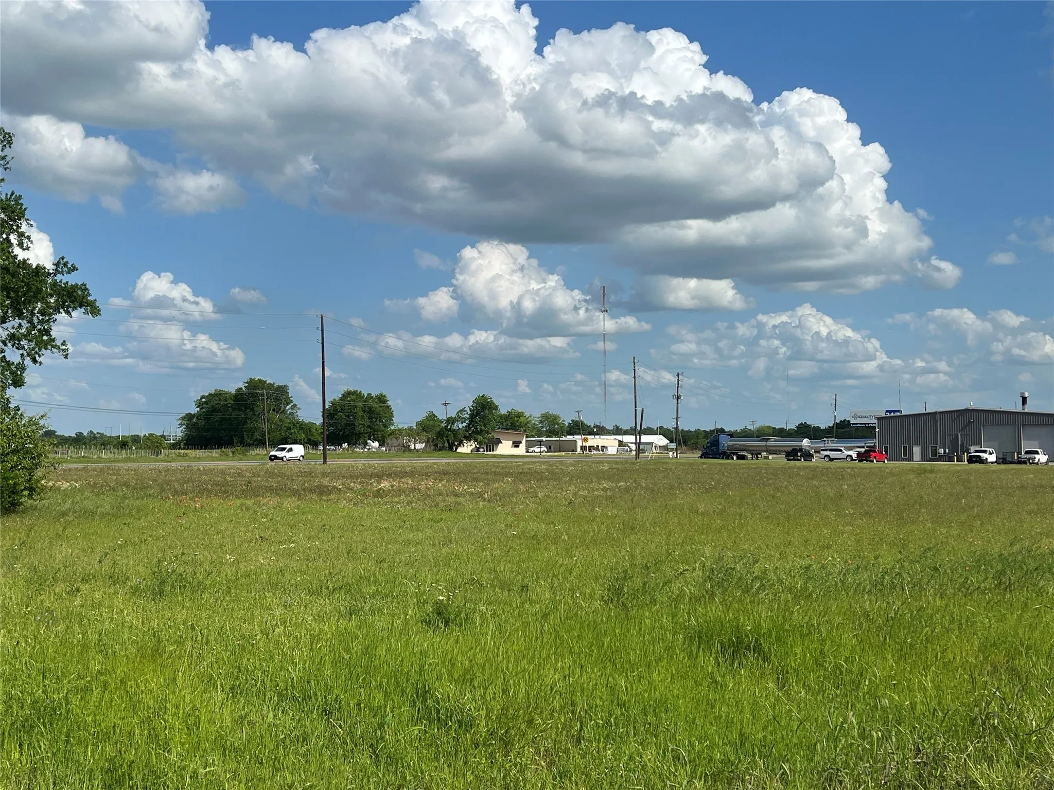 Unimproved Land For Sale in Hopkins County , TBD E Loop 301, Sulphur Springs, Texas 75482, 0, 0, Garage spaces, 0 Sqft, built in 0, Price $550,000, mls#21240232, Real Estate Agent in Sulphur Springs, Homes For Sale in Hopkins county, Homes For Sale in Sulphur Springs, Realtor in Sulphur Springs Texas, Real Estate Brokerage Independent Realty Texas, Luminita Cordes Realtor