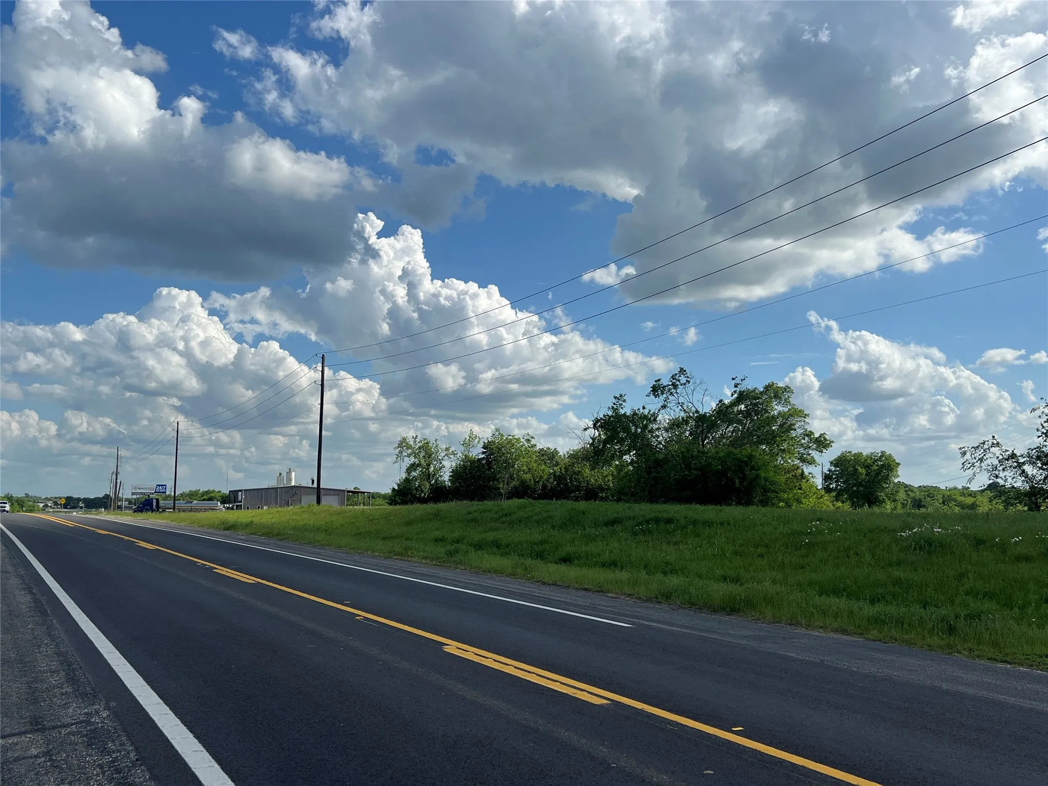 Unimproved Land For Sale in Hopkins County , TBD E Loop 301, Sulphur Springs, Texas 75482, 0, 0, Garage spaces, 0 Sqft, built in 0, Price $550,000, mls#21240232, Real Estate Agent in Sulphur Springs, Homes For Sale in Hopkins county, Homes For Sale in Sulphur Springs, Realtor in Sulphur Springs Texas, Real Estate Brokerage Independent Realty Texas, Luminita Cordes Realtor
