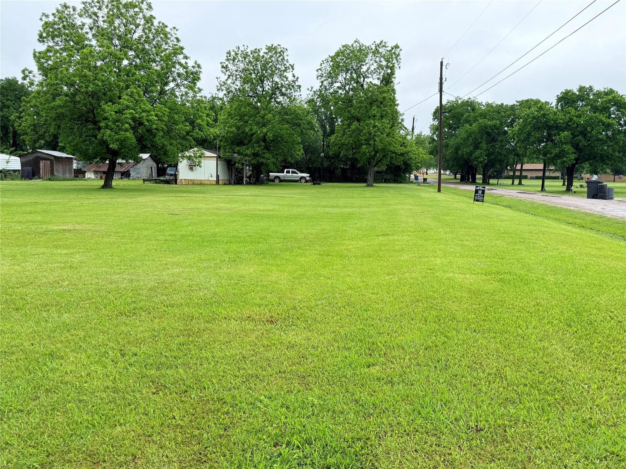 Unimproved Land For Sale in Grayson County , 208 S Porch Street, Tioga, Texas 76271, 0, 0, Garage spaces, 0 Sqft, built in 0, mls#21245955, Real Estate Agent in Tioga, Homes For Sale in Grayson county, Homes For Sale in Tioga, Realtor in Tioga Texas, Real Estate Brokerage Independent Realty Texas, Luminita Cordes Realtor