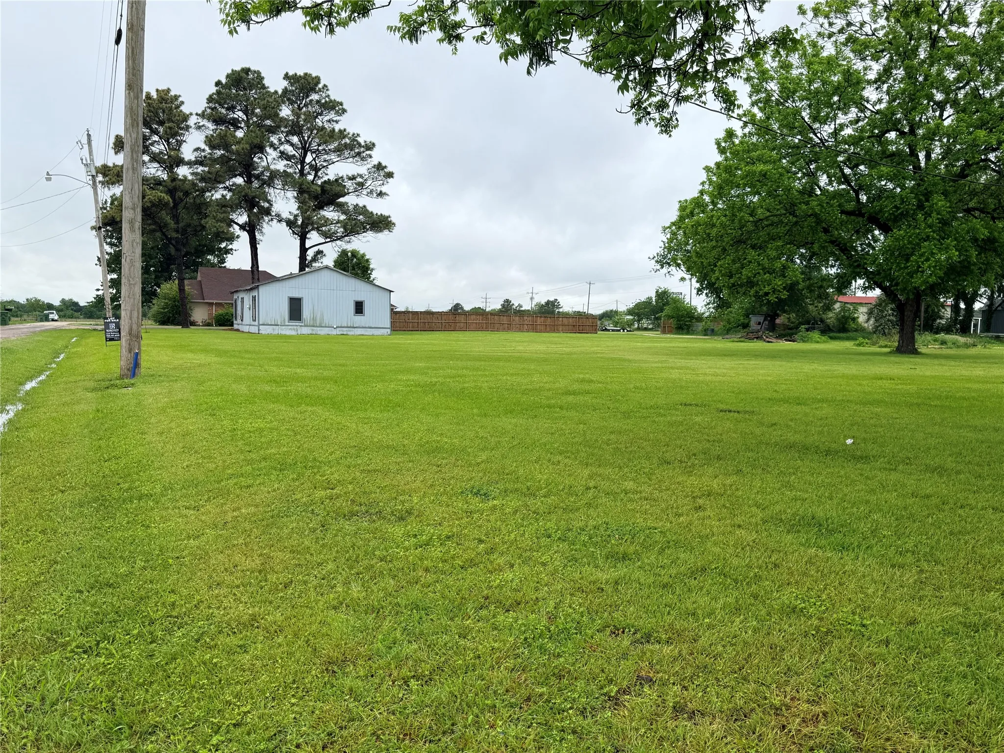 Unimproved Land For Sale in Grayson County , 208 S Porch Street, Tioga, Texas 76271, 0, 0, Garage spaces, 0 Sqft, built in 0, mls#21245955, Real Estate Agent in Tioga, Homes For Sale in Grayson county, Homes For Sale in Tioga, Realtor in Tioga Texas, Real Estate Brokerage Independent Realty Texas, Luminita Cordes Realtor