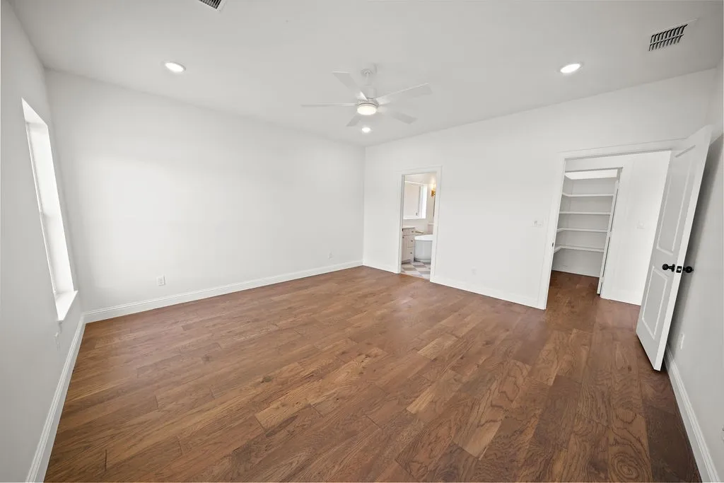 Single Family Residence For Sale in Smith County , 15073 Tilley Springs Cove, Tyler, Texas 75703, 4 Bedrooms, 3 Bathrooms, 2 Garage spaces, 2,430 Sqft, built in 2026, New Construction - Complete, Price $556,500, mls#21245694, Real Estate Agent in Tyler, Homes For Sale in Smith county, Homes For Sale in Tyler, Realtor in Tyler Texas, Real Estate Brokerage Independent Realty Texas, Luminita Cordes Realtor