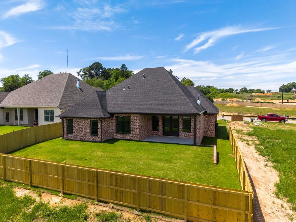 Single Family Residence For Sale in Smith County , 15073 Tilley Springs Cove, Tyler, Texas 75703, 4 Bedrooms, 3 Bathrooms, 2 Garage spaces, 2,430 Sqft, built in 2026, New Construction - Complete, Price $556,500, mls#21245694, Real Estate Agent in Tyler, Homes For Sale in Smith county, Homes For Sale in Tyler, Realtor in Tyler Texas, Real Estate Brokerage Independent Realty Texas, Luminita Cordes Realtor