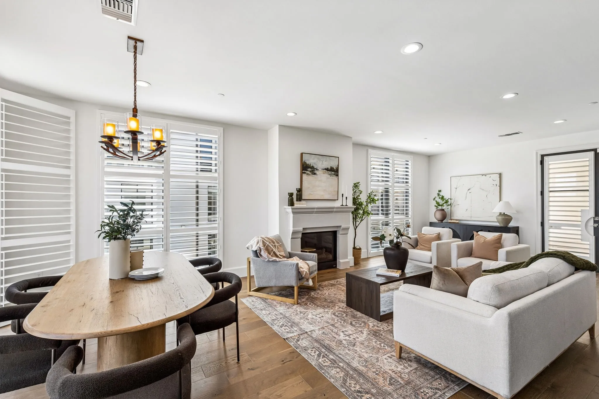 Condominium For Sale in Denton County , 5270 Town and Country Boulevard 216, Frisco, Texas 75034, 2 Bedroom, 3 Bathroom, 2 Garage spaces, 2,442 Sqft, built in 2019, Preowned, mls#21231427, Real Estate Agent in Frisco, Homes For Sale in Denton county, Homes For Sale in Frisco, Realtor in Frisco Texas, Real Estate Brokerage Independent Realty Texas, Luminita Cordes Realtor