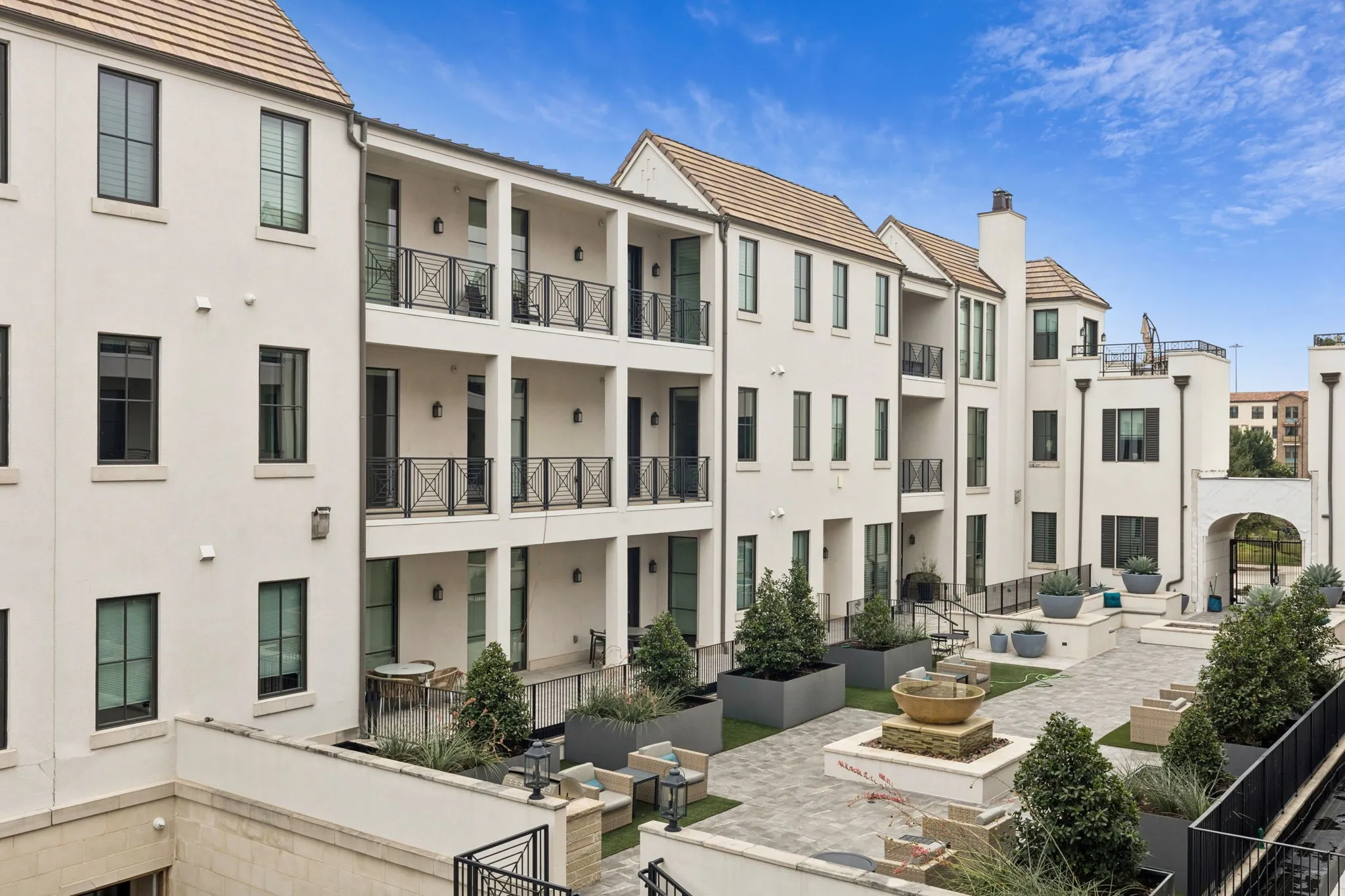 Condominium For Sale in Denton County , 5270 Town and Country Boulevard 216, Frisco, Texas 75034, 2 Bedroom, 3 Bathroom, 2 Garage spaces, 2,442 Sqft, built in 2019, Preowned, mls#21231427, Real Estate Agent in Frisco, Homes For Sale in Denton county, Homes For Sale in Frisco, Realtor in Frisco Texas, Real Estate Brokerage Independent Realty Texas, Luminita Cordes Realtor
