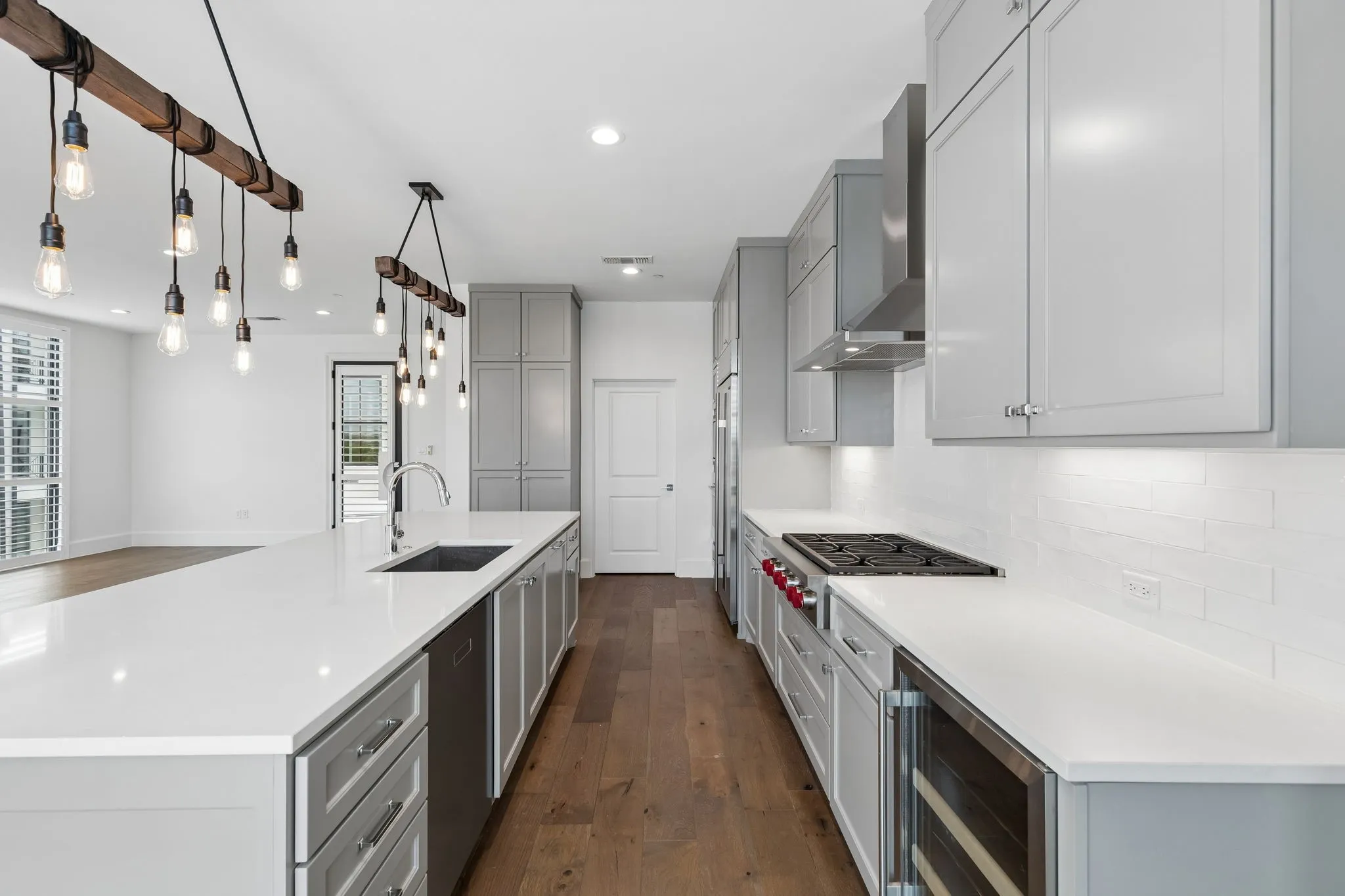 Condominium For Sale in Denton County , 5270 Town and Country Boulevard 216, Frisco, Texas 75034, 2 Bedroom, 3 Bathroom, 2 Garage spaces, 2,442 Sqft, built in 2019, Preowned, mls#21231427, Real Estate Agent in Frisco, Homes For Sale in Denton county, Homes For Sale in Frisco, Realtor in Frisco Texas, Real Estate Brokerage Independent Realty Texas, Luminita Cordes Realtor