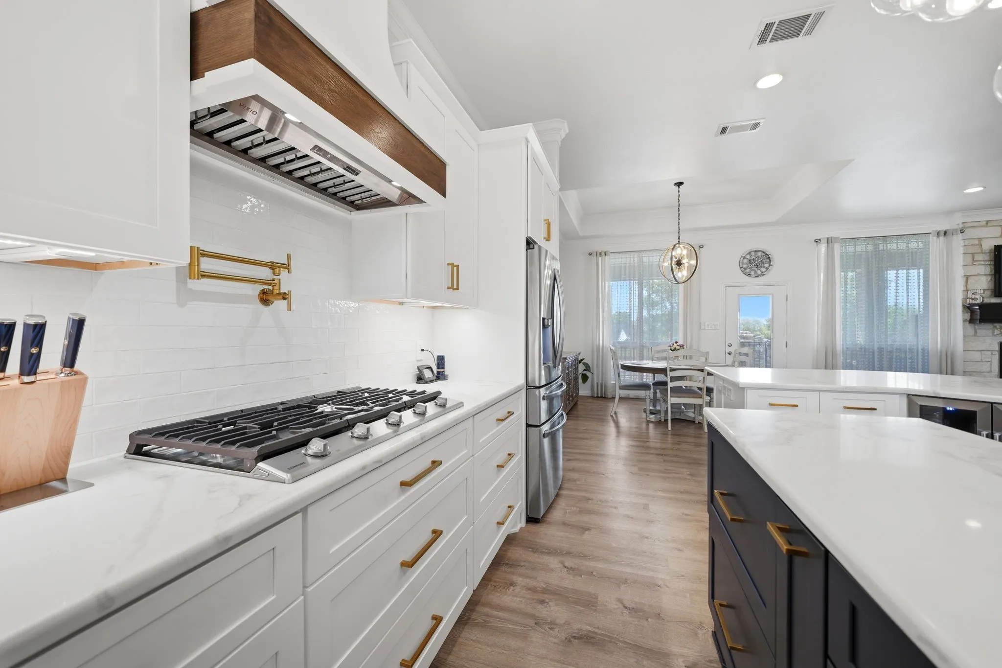 Single Family Residence For Sale in Kaufman County , 12176 Livingston Way, Talty, Texas 75126, 4 Bedrooms, 4 Bathrooms, 4 Garage spaces, 3,413 Sqft, built in 2007, Preowned, Price $749,000, mls#21244305, Real Estate Agent in Talty, Homes For Sale in Kaufman county, Homes For Sale in Talty, Realtor in Talty Texas, Real Estate Brokerage Independent Realty Texas, Luminita Cordes Realtor