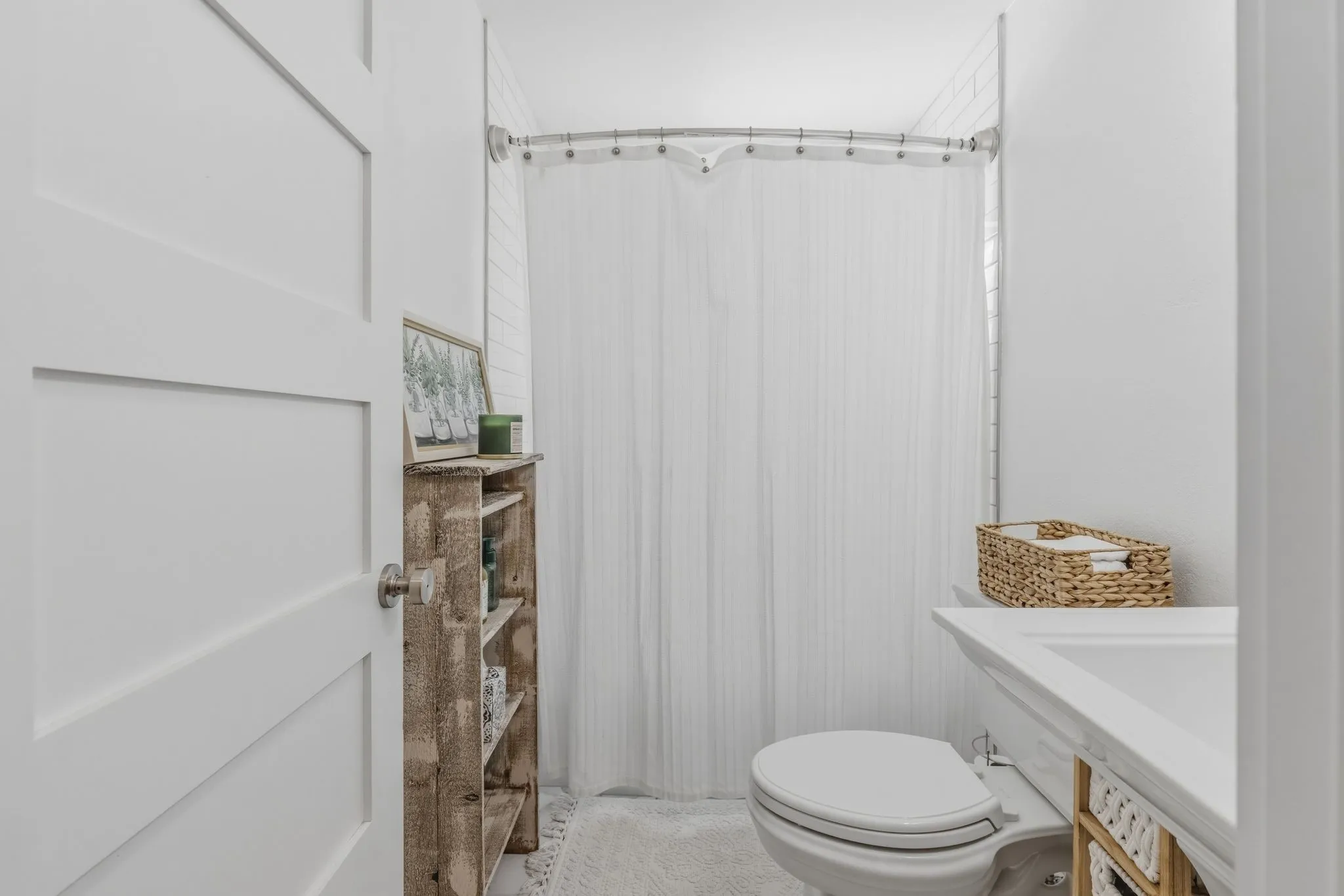 Single Family Residence For Sale in Rains County , 1100 Rs County Road 3150, Emory, Texas 75440, 3 Bedroom, 2 Bathroom, Garage spaces, 1,500 Sqft, built in 1975, mls#21244168, Real Estate Agent in Emory, Homes For Sale in Rains county, Homes For Sale in Emory, Realtor in Emory Texas, Real Estate Brokerage Independent Realty Texas, Luminita Cordes Realtor