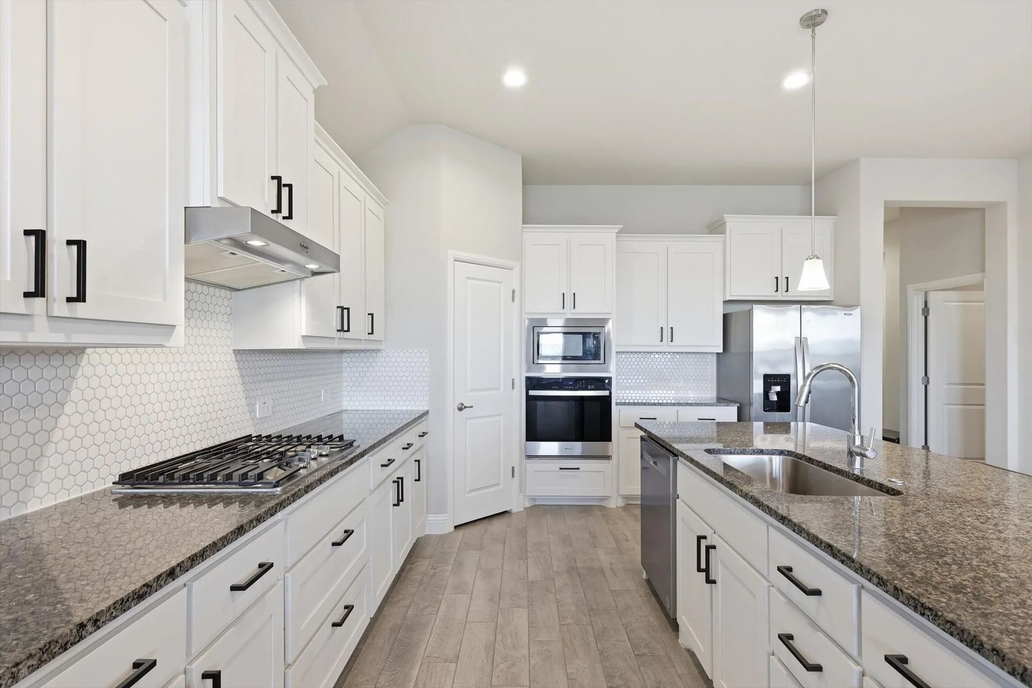Single Family Residence For Sale in Denton County , 3021 Lionsgate Drive, Argyle, Texas 76226, 4 Bedroom, 3 Bathroom, 2 Garage spaces, 2,036 Sqft, built in 2023, mls#21245028, Real Estate Agent in Argyle, Homes For Sale in Denton county, Homes For Sale in Argyle, Realtor in Argyle Texas, Real Estate Brokerage Independent Realty Texas, Luminita Cordes Realtor
