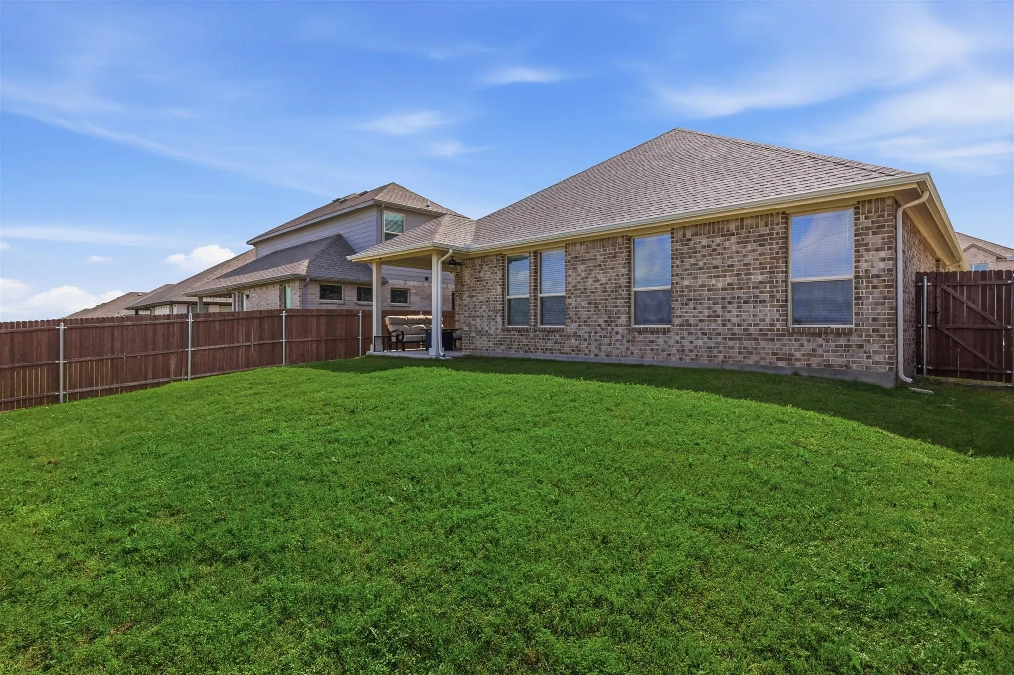 Single Family Residence For Sale in Denton County , 3021 Lionsgate Drive, Argyle, Texas 76226, 4 Bedroom, 3 Bathroom, 2 Garage spaces, 2,036 Sqft, built in 2023, mls#21245028, Real Estate Agent in Argyle, Homes For Sale in Denton county, Homes For Sale in Argyle, Realtor in Argyle Texas, Real Estate Brokerage Independent Realty Texas, Luminita Cordes Realtor