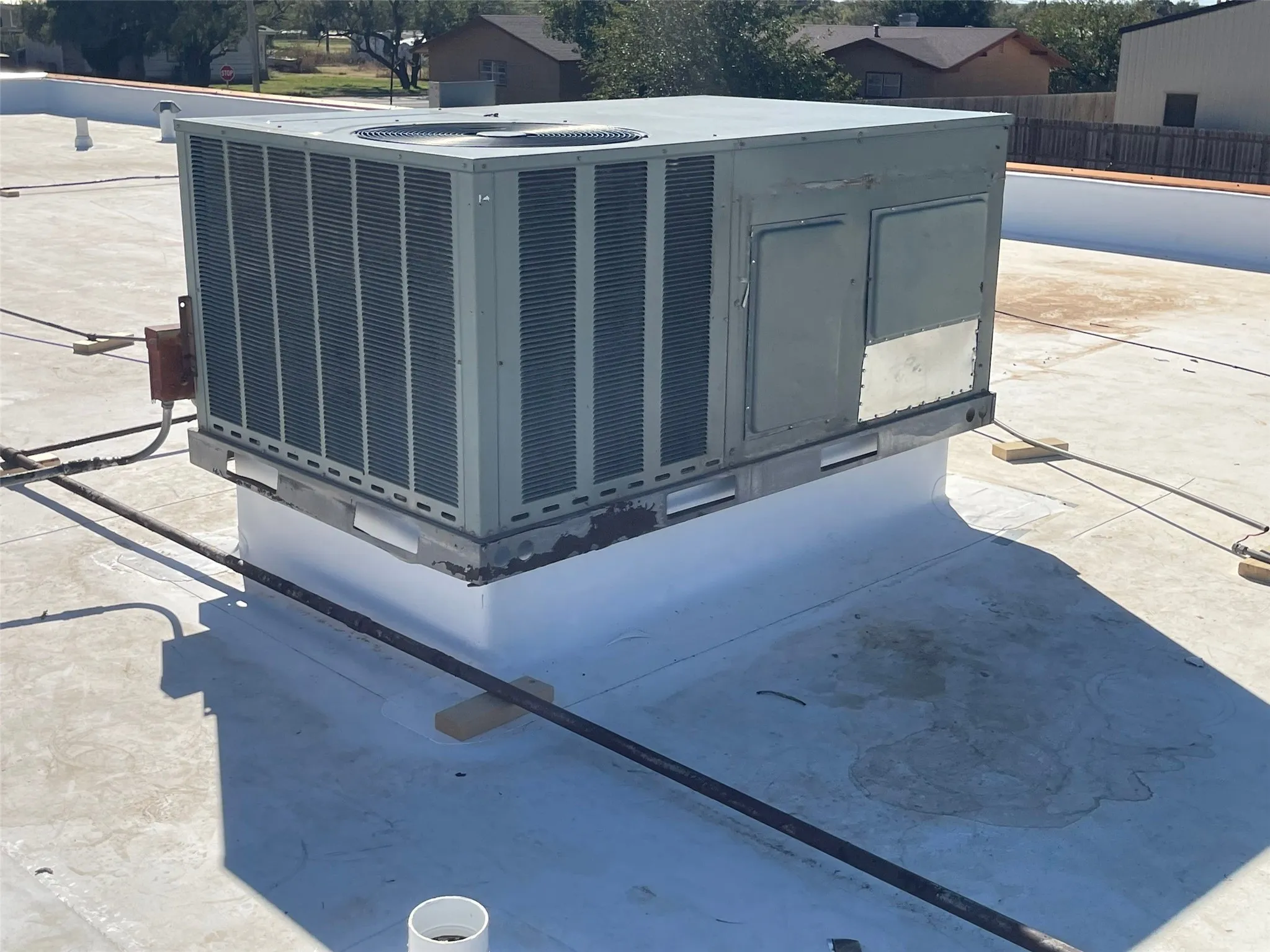 All HVAC units placed on new curbs